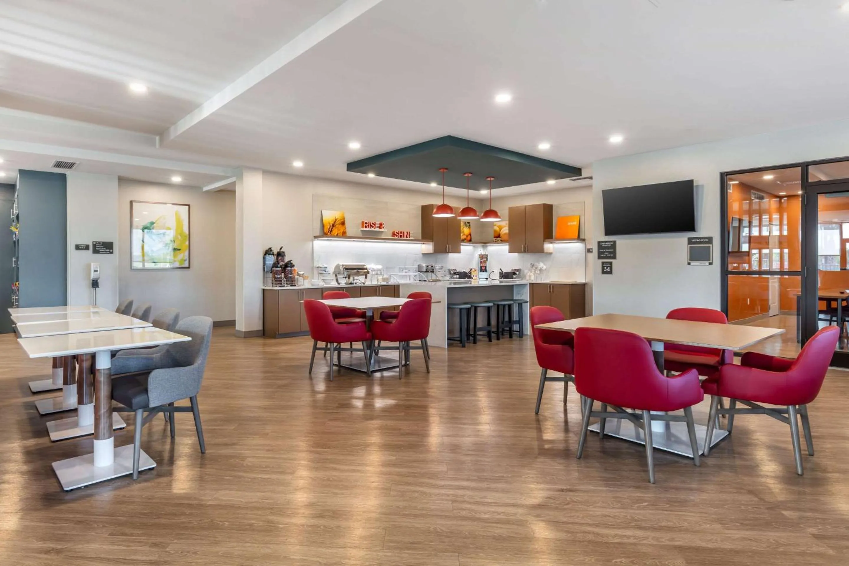 Breakfast in Comfort Suites Fort Myers East I-75