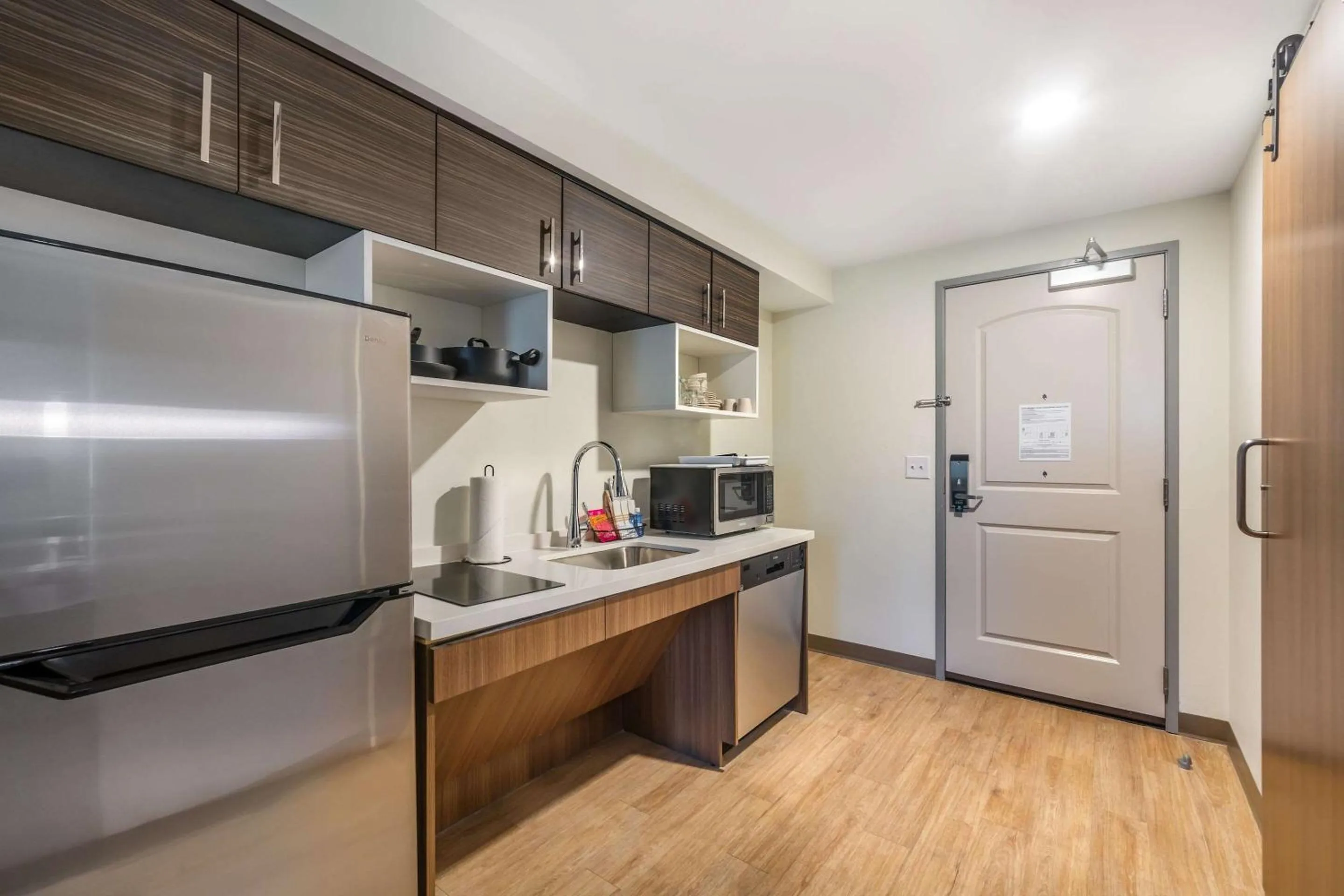 Bedroom in MainStay Suites Fort Myers East I-75