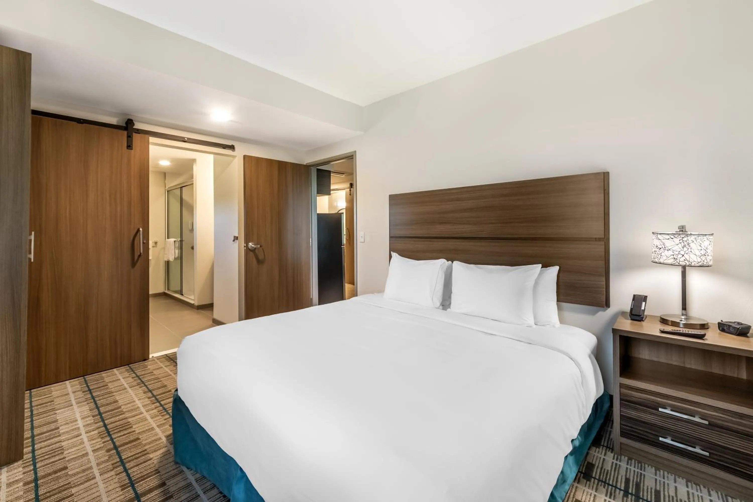 Bed in MainStay Suites Fort Myers East I-75