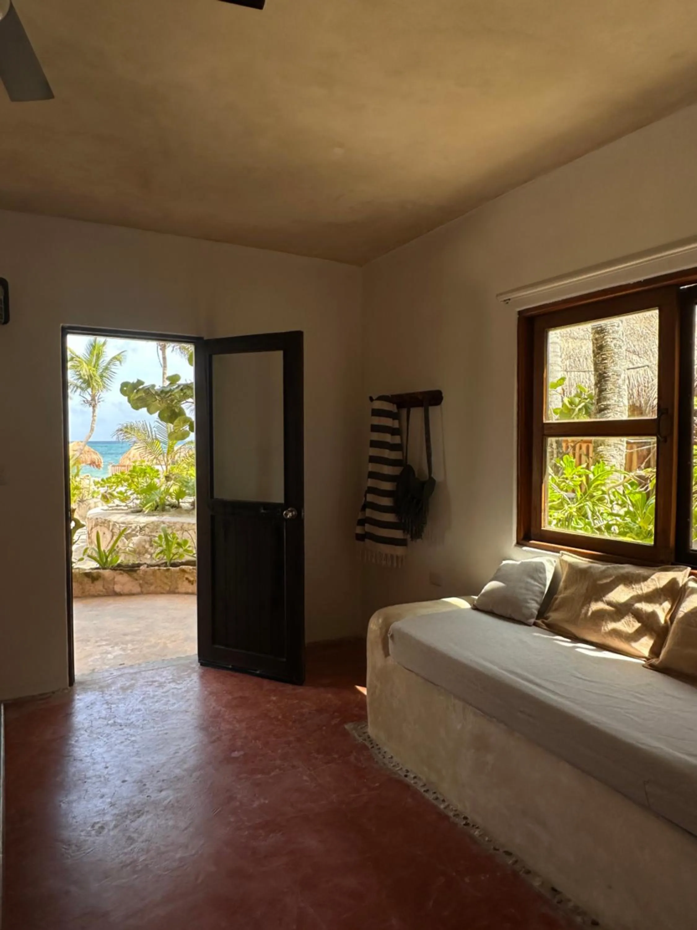 Bed in La Conchita Tulum