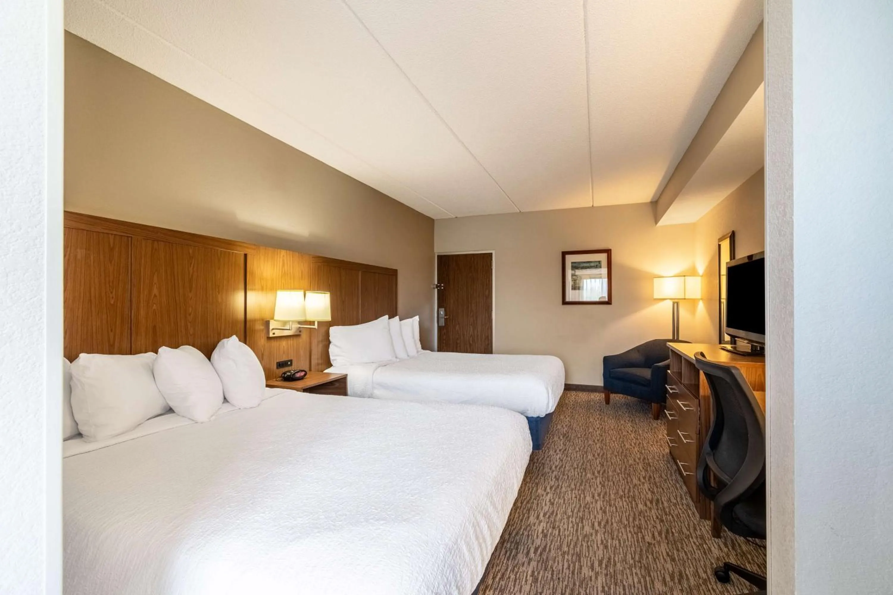 Bedroom, Bed in Best Western Bridgeview Hotel