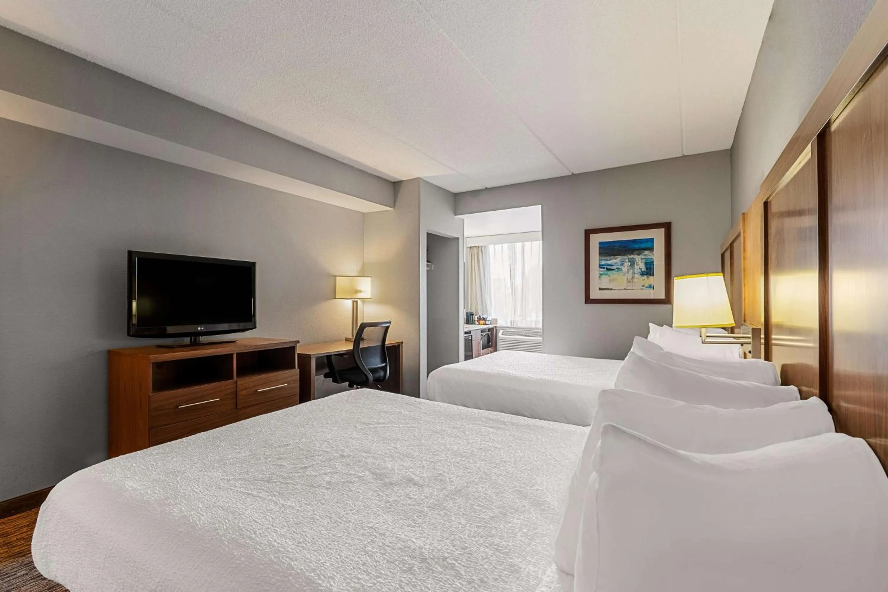 Bedroom, Bed in Best Western Bridgeview Hotel