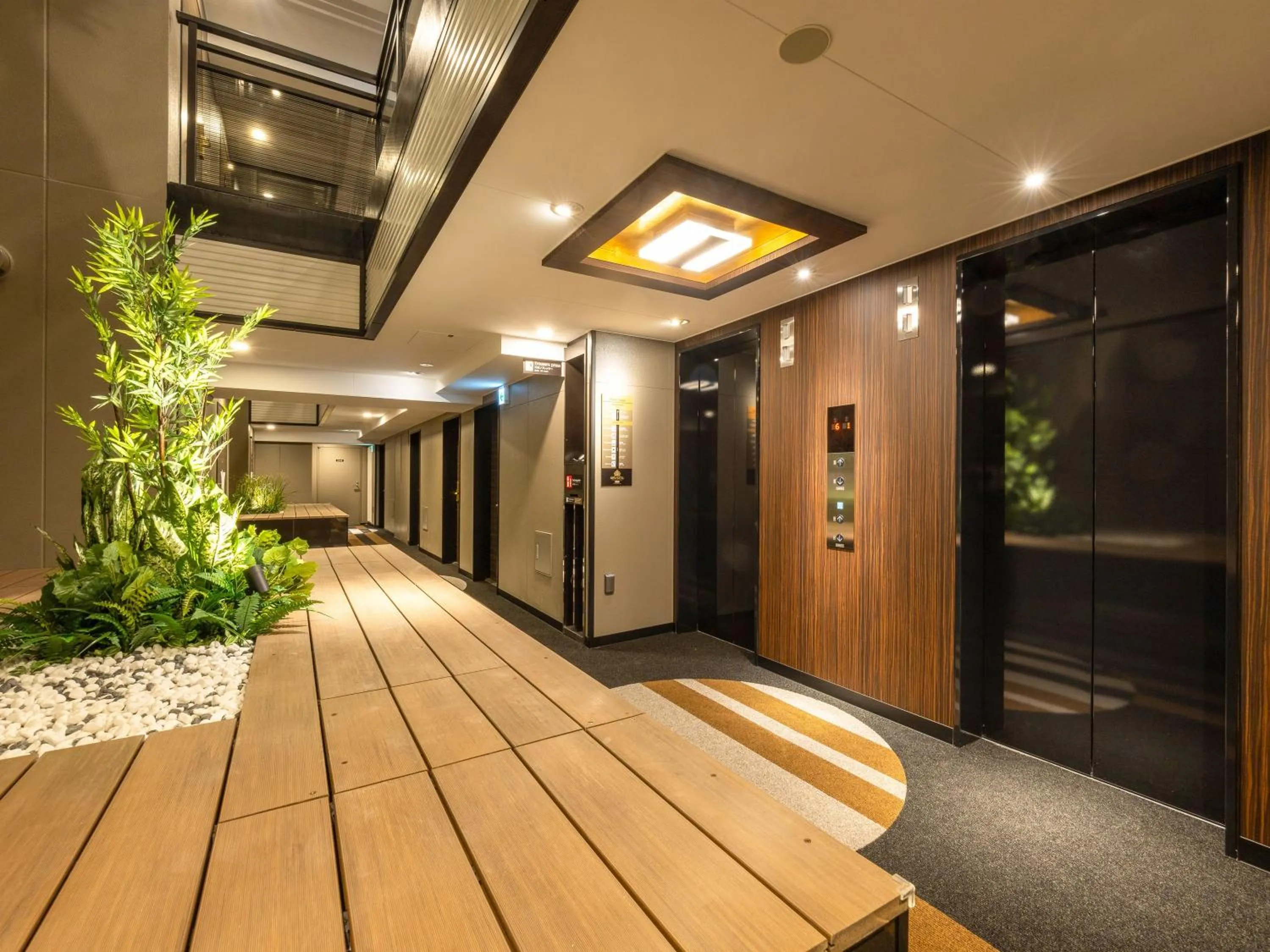 Area and facilities in APA Hotel Tokyo Nishikasai Ekimae