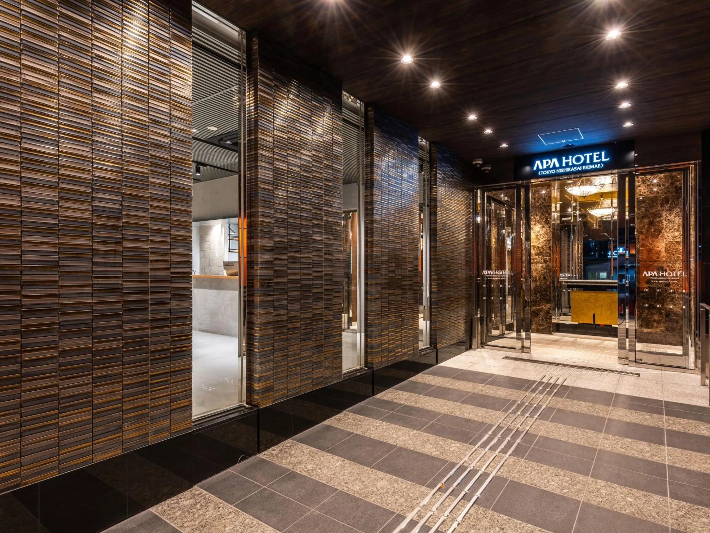 Facade/entrance in APA Hotel Tokyo Nishikasai Ekimae