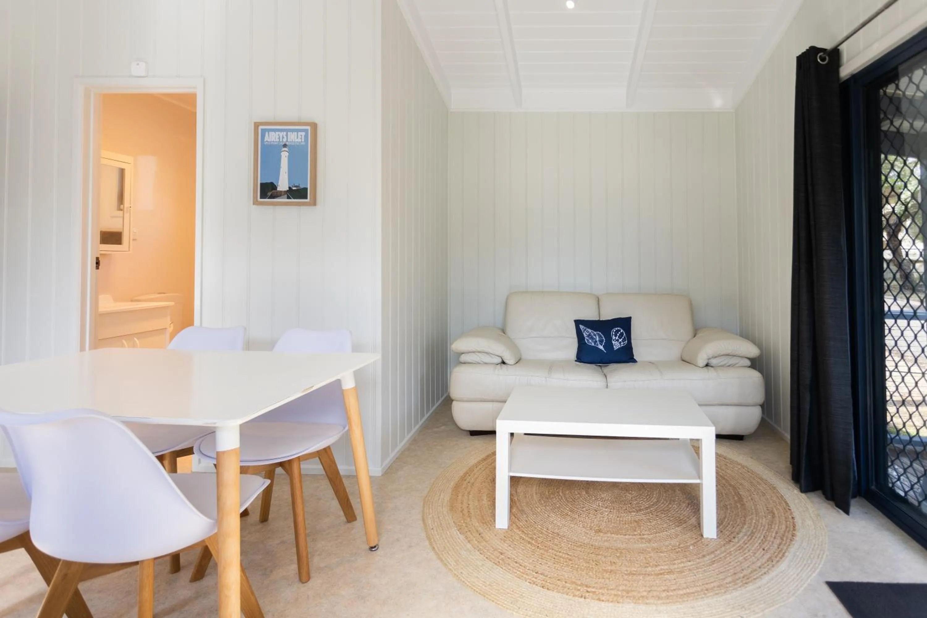 Two-Bedroom Apartment in Pet Friendly Stays - BIG4 Aireys Inlet