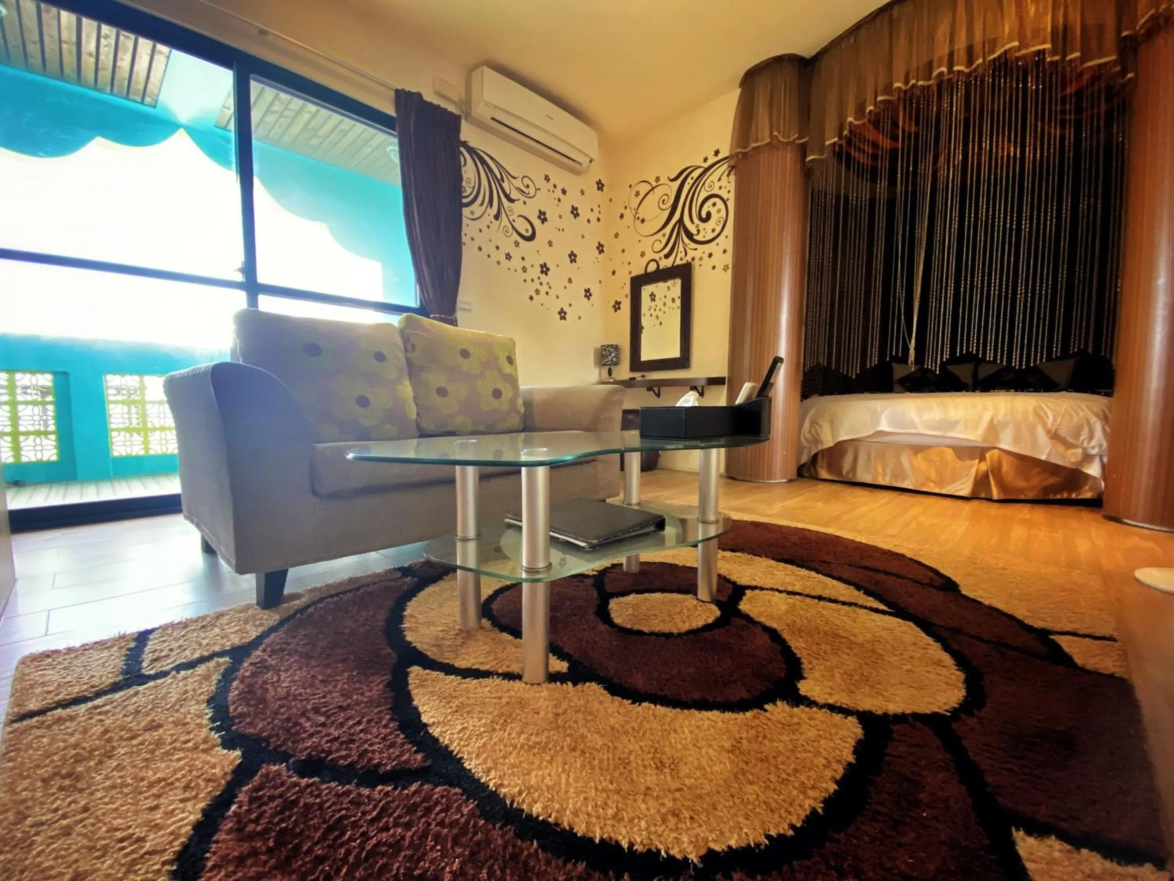 Living room in The Domed Tile B&B