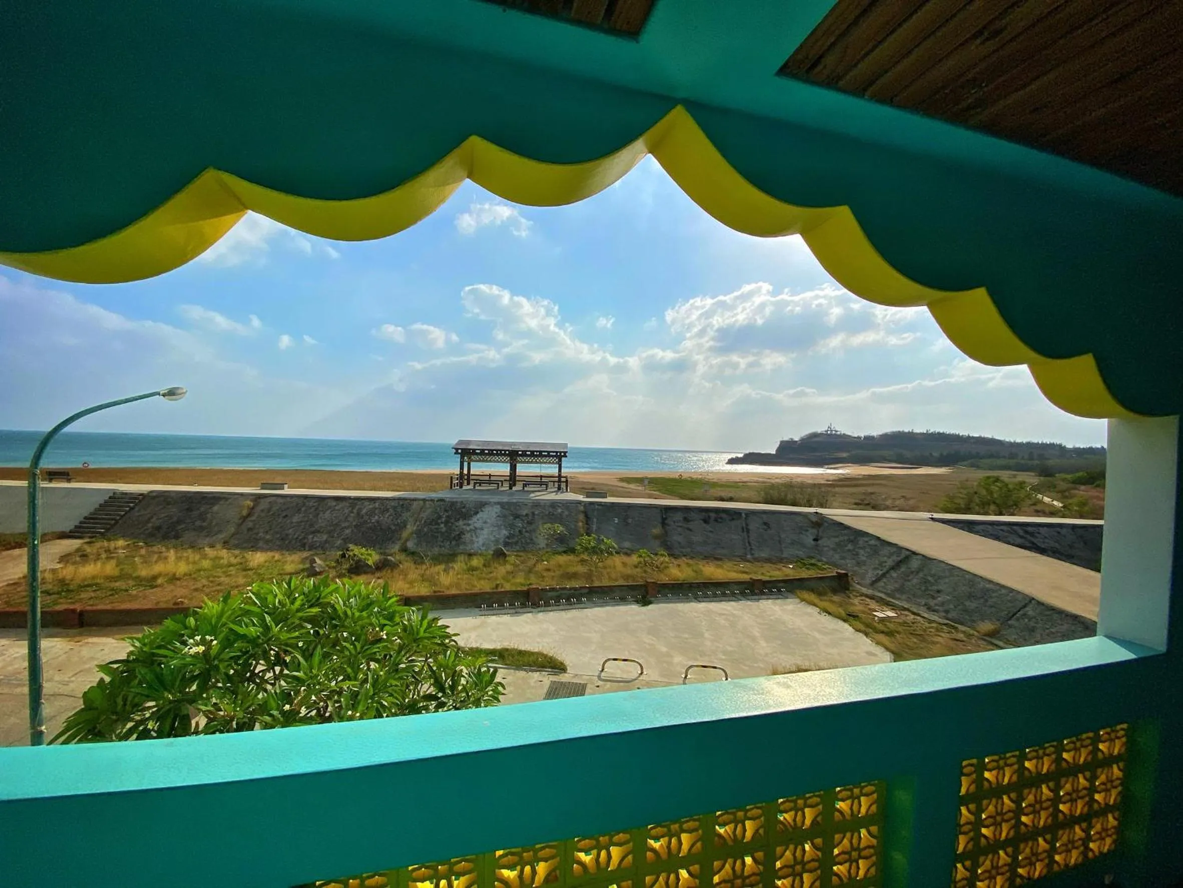 Balcony/Terrace in The Domed Tile B&B