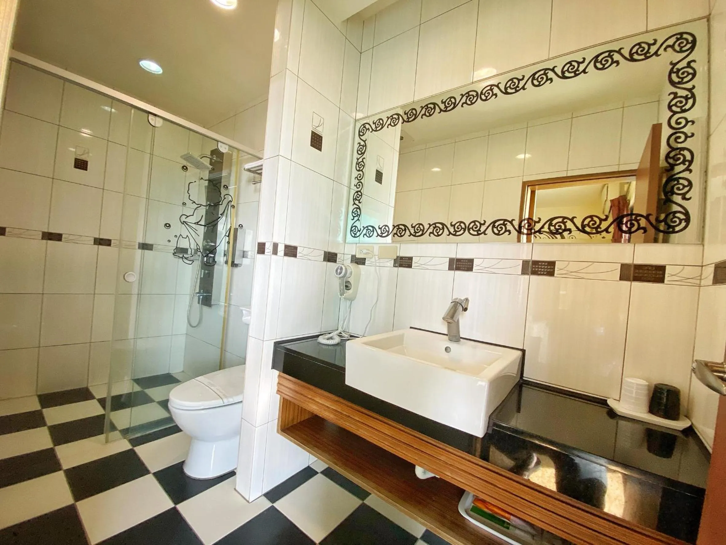 Toilet in The Domed Tile B&B