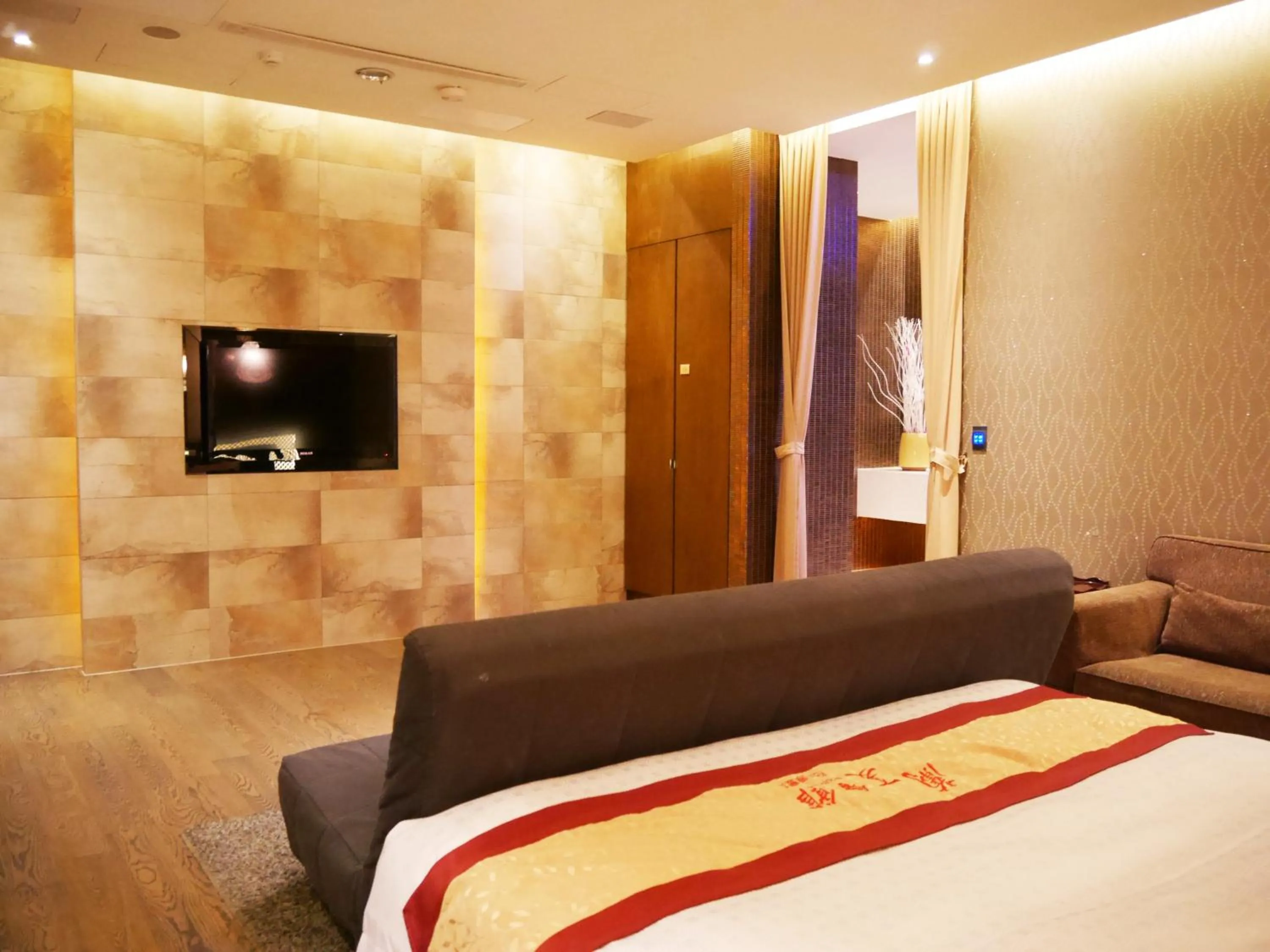 Photo of the whole room, Bed in Lanshy Motel