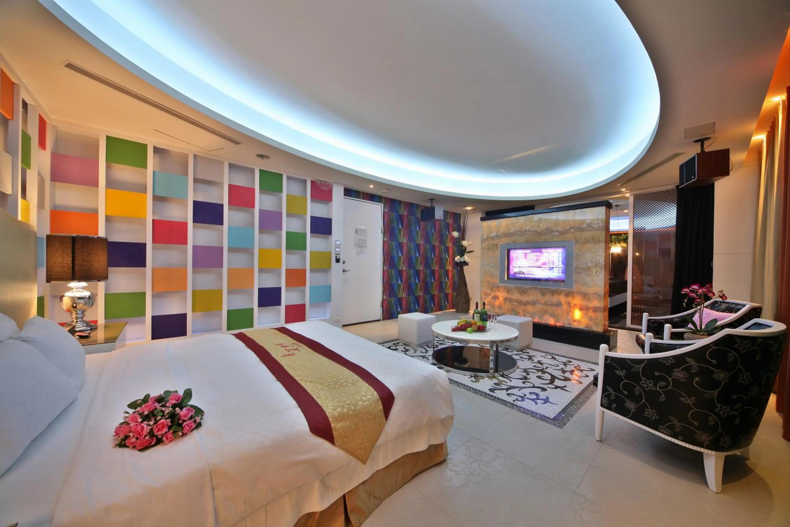 Photo of the whole room, Bed in Lanshy Motel