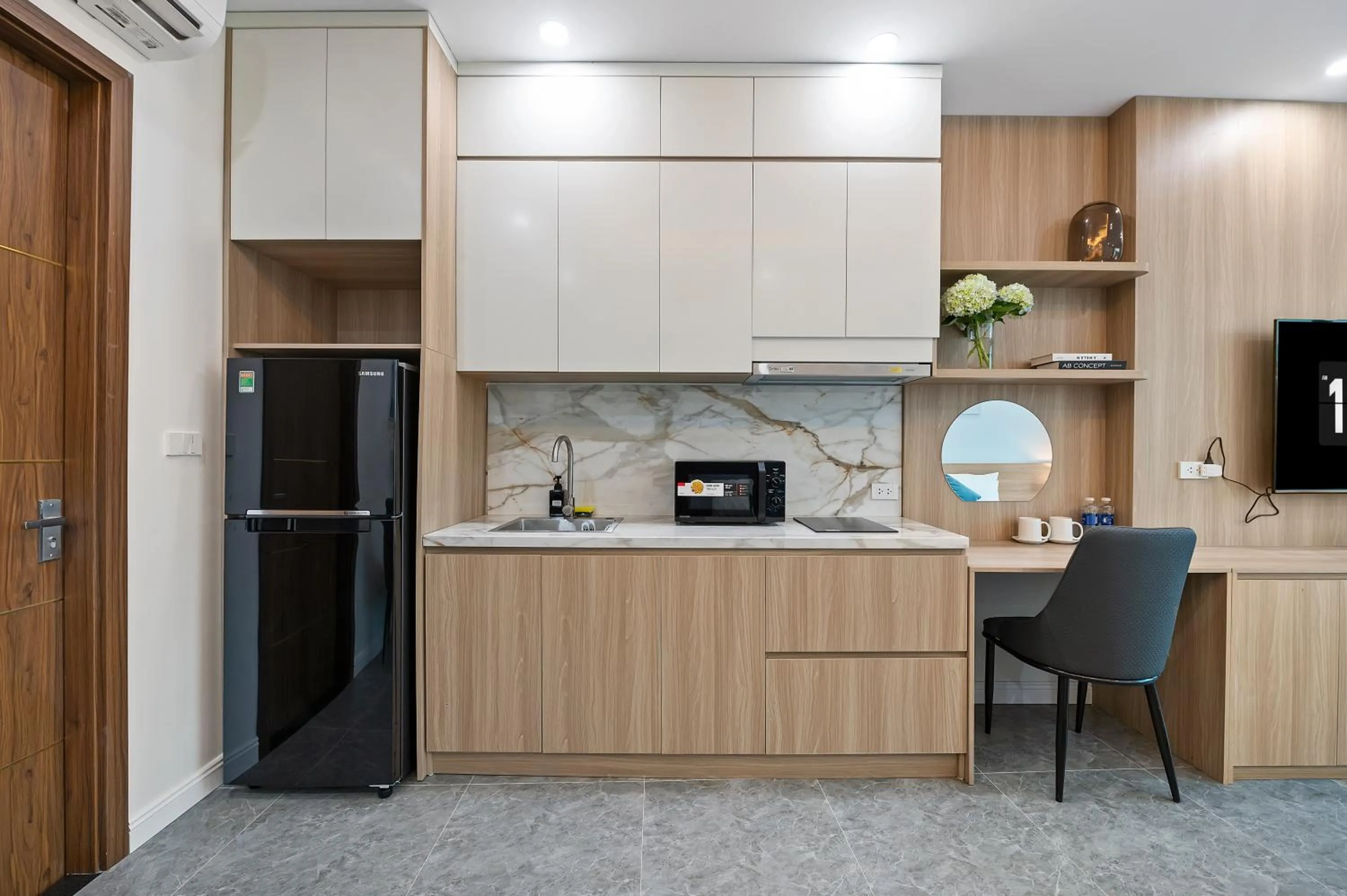 kitchen in 22Land Cosmos Hotel