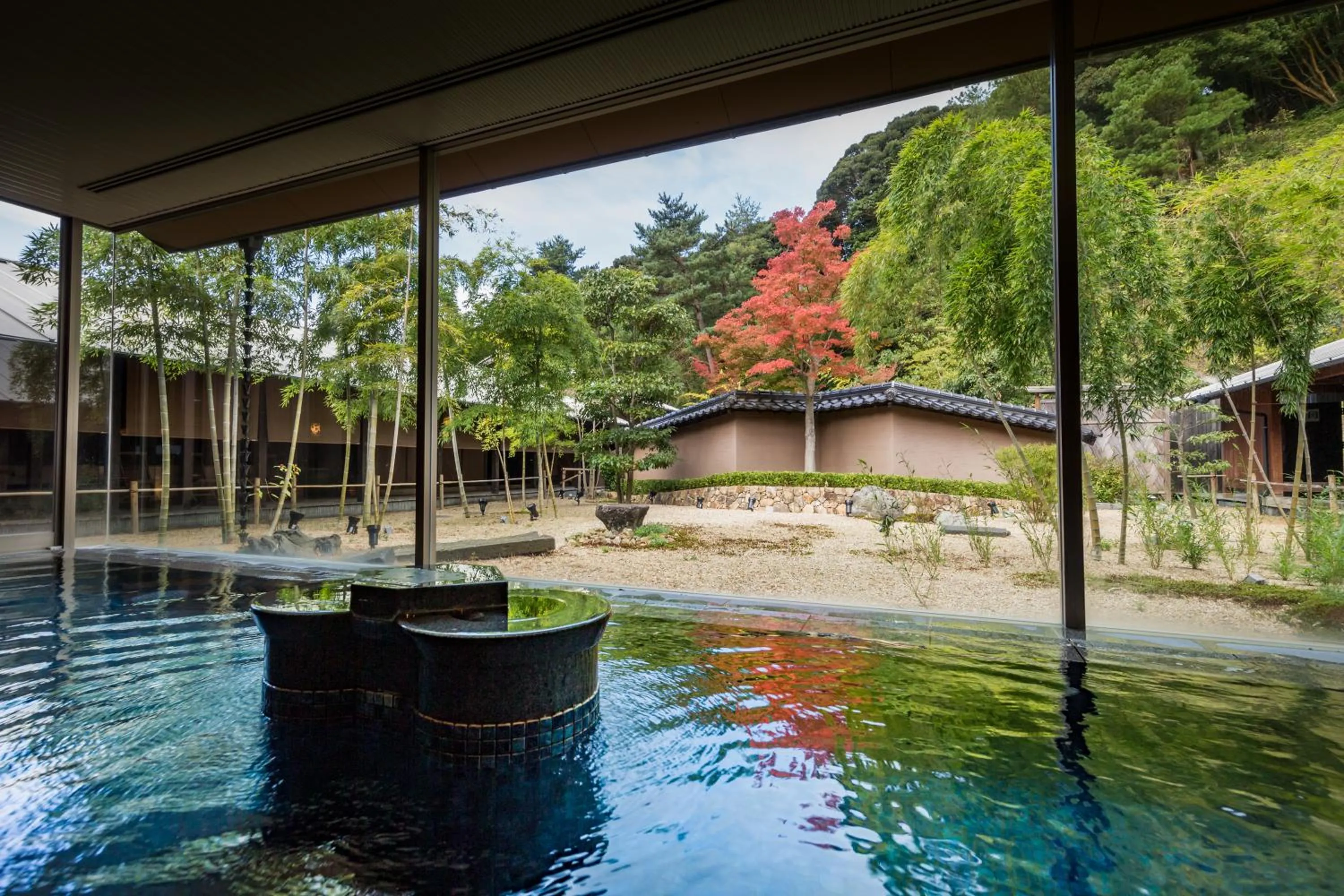 Hot Spring Bath in Hagihonjin