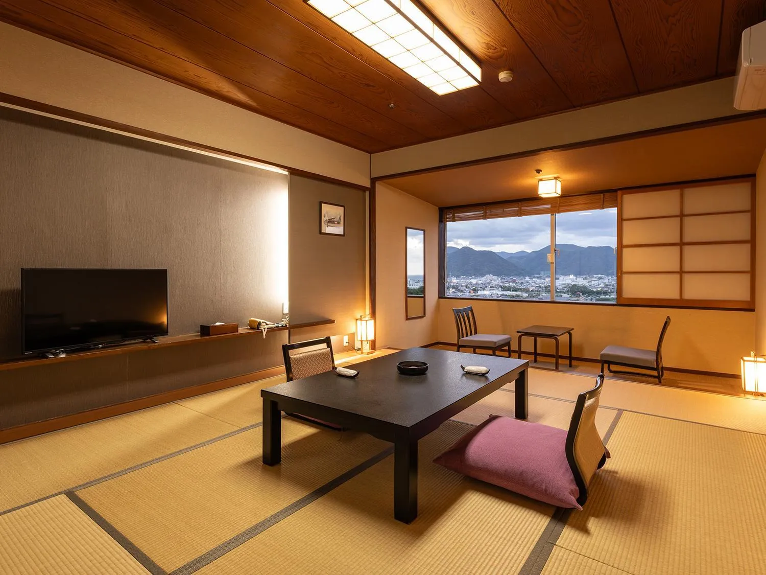 Living room in Hagihonjin