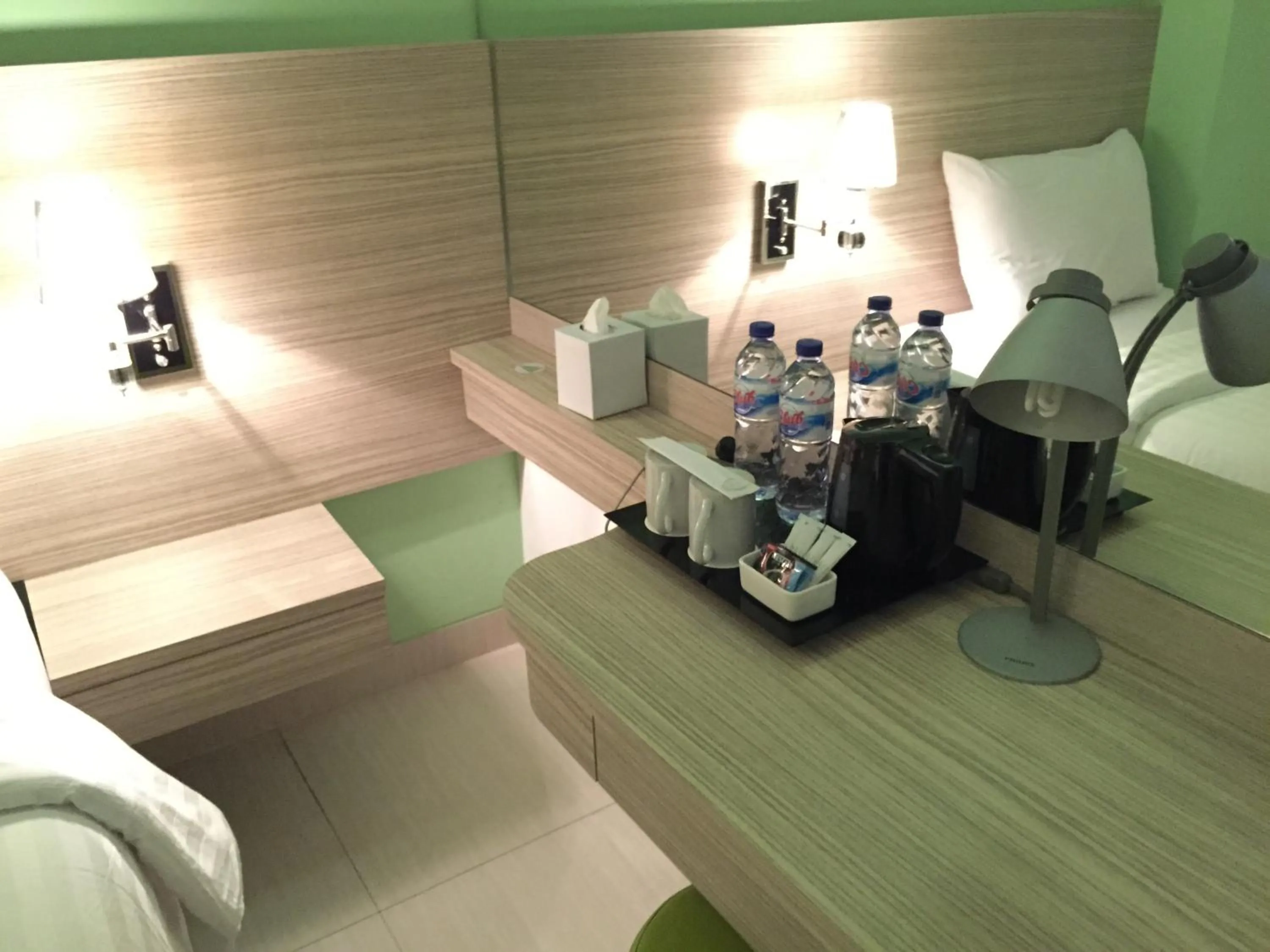 Coffee/tea facilities in Whiz Prime Hotel Kelapa Gading