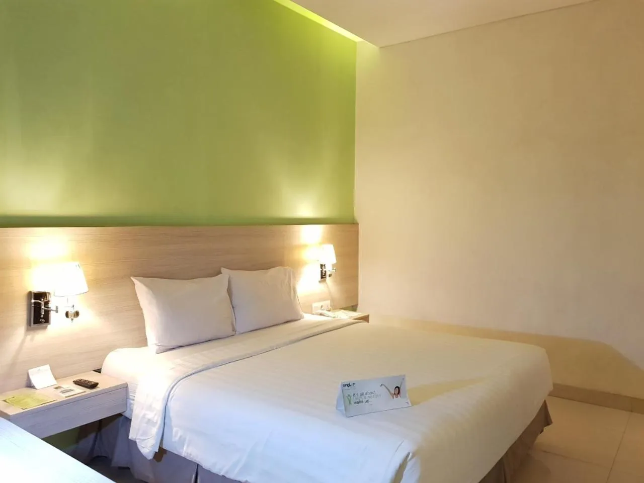 Bed in Whiz Prime Hotel Kelapa Gading