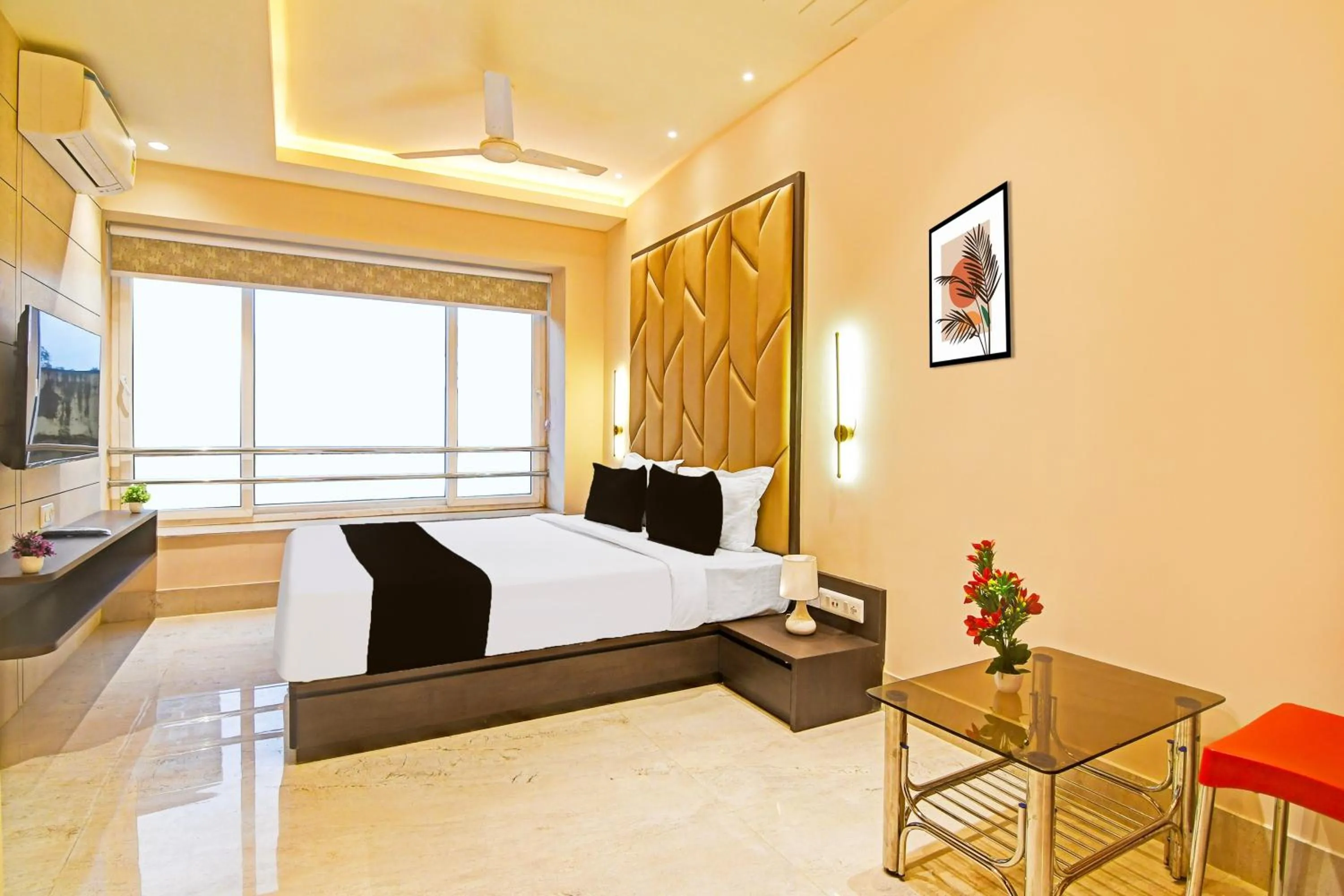 Bedroom, Bed in Super Hotel O SAMOTEL