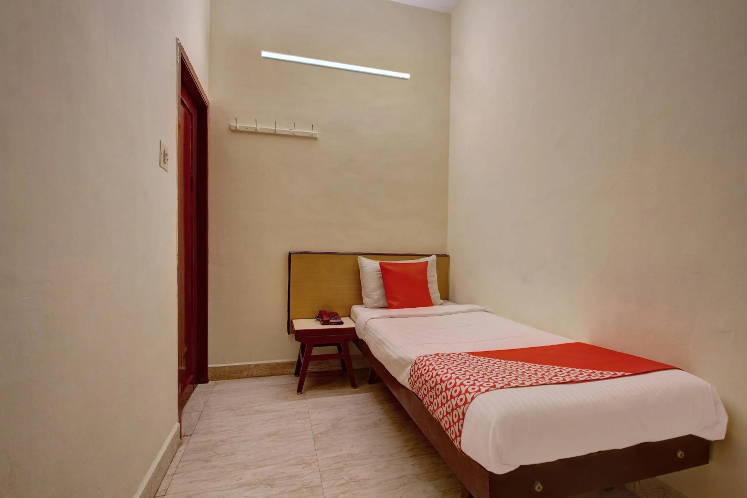 Bedroom in Hotel O Radhakrishna