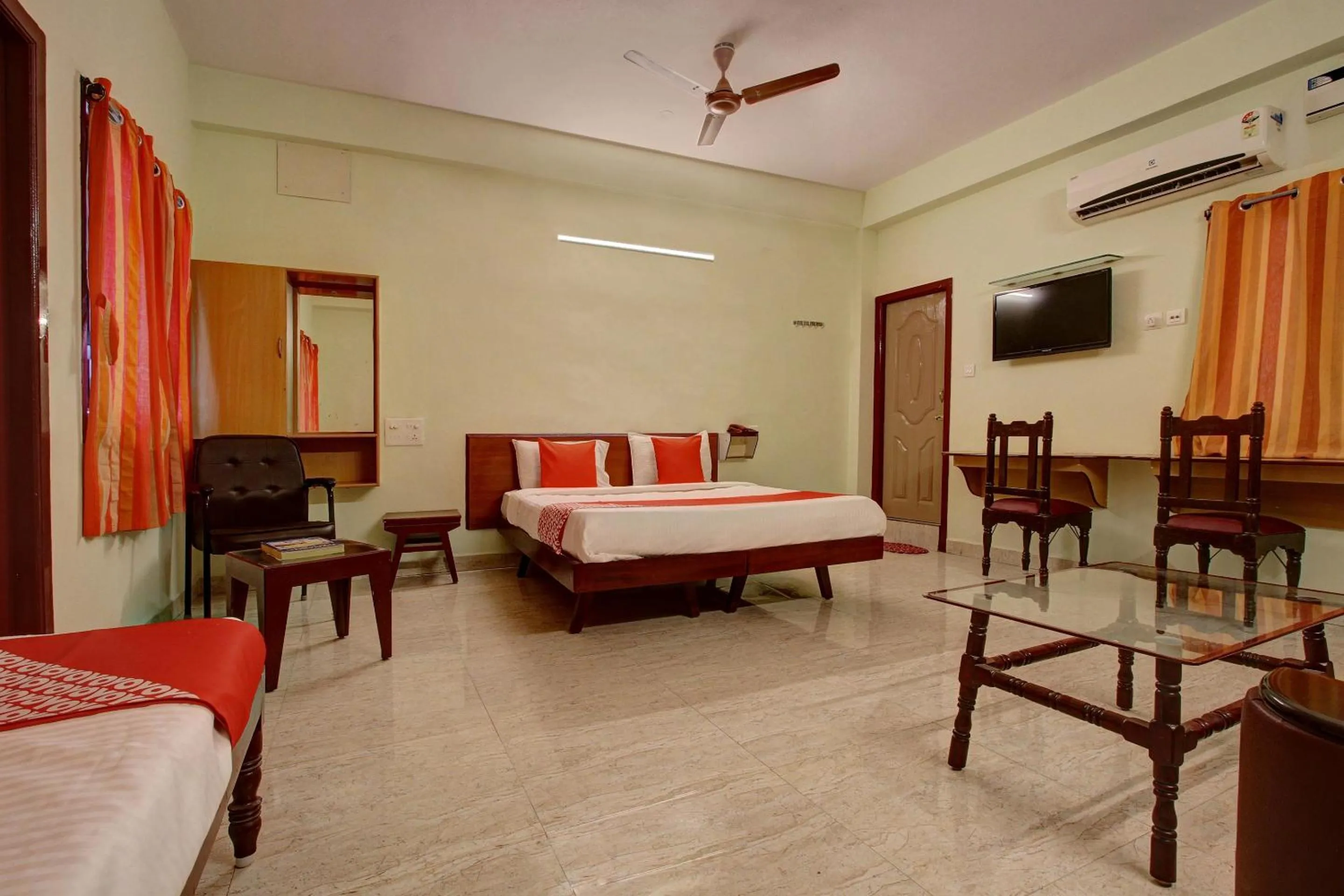 Bedroom in Hotel O Radhakrishna
