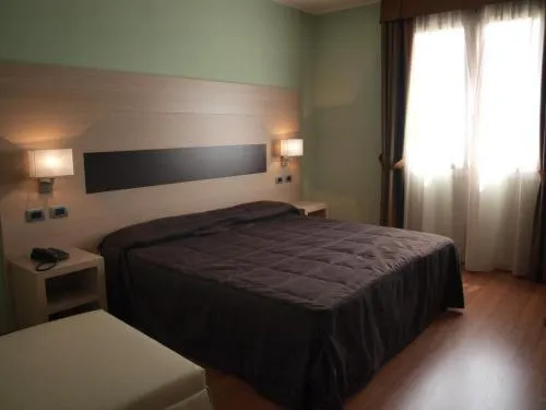 Photo of the whole room, Bed in Hotel Arthur