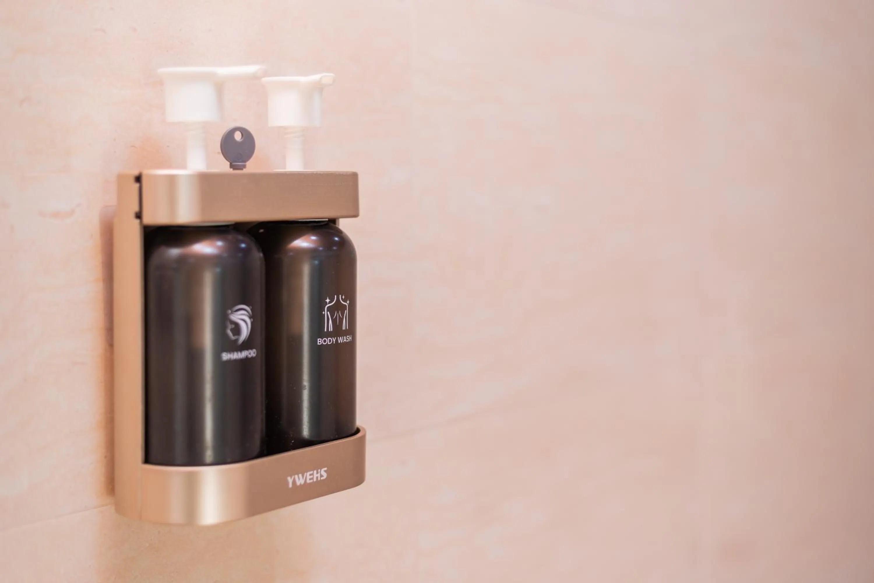 Bathroom in Airport Diana Hotel