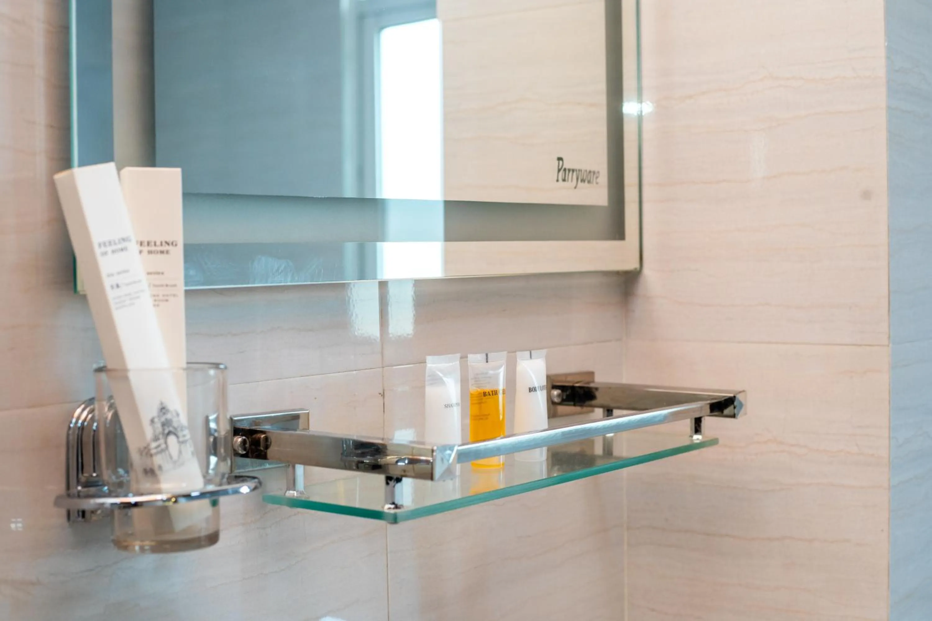 Bathroom in Airport Diana Hotel