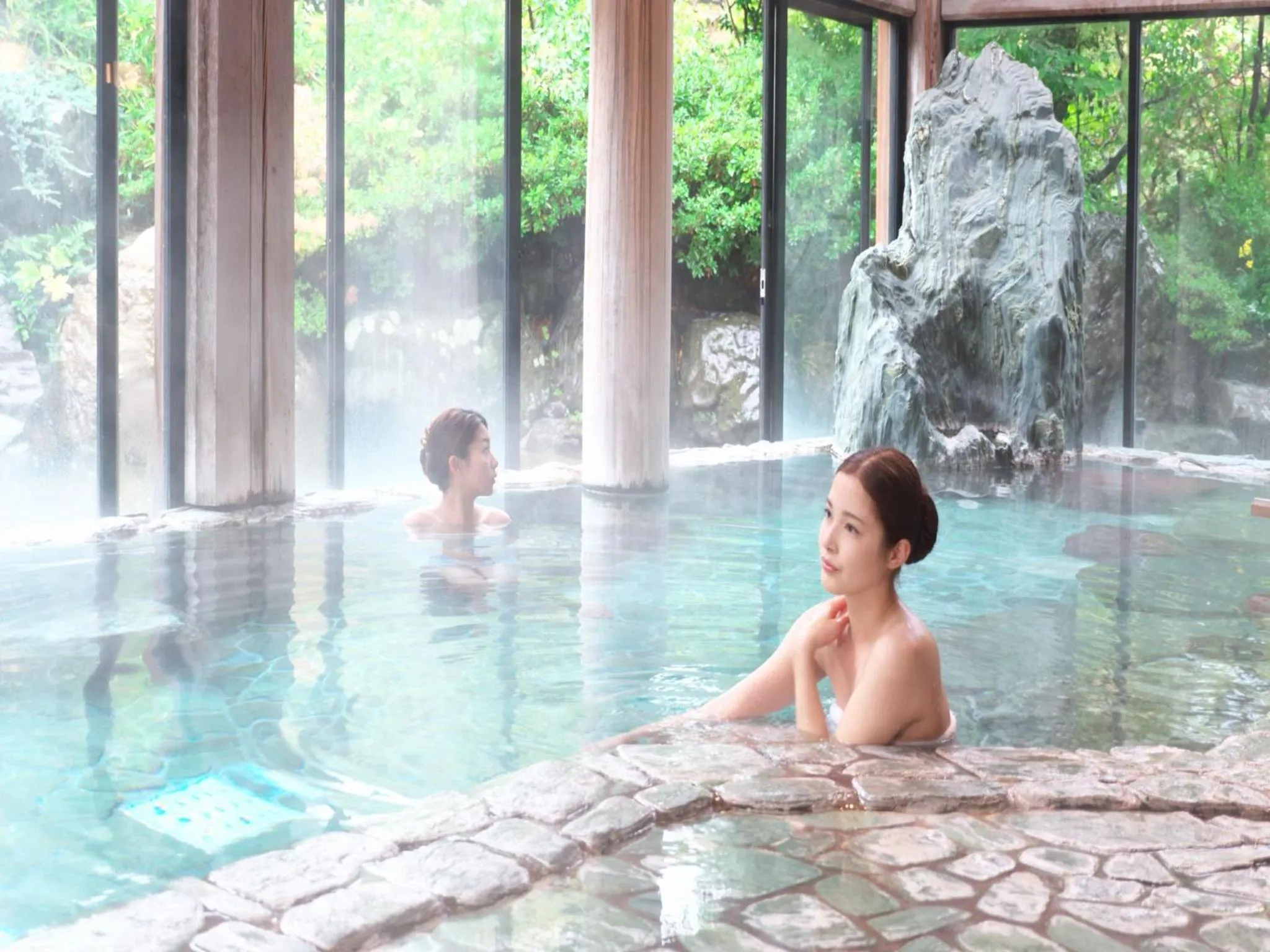 Hot Spring Bath in Yuraku Hotel