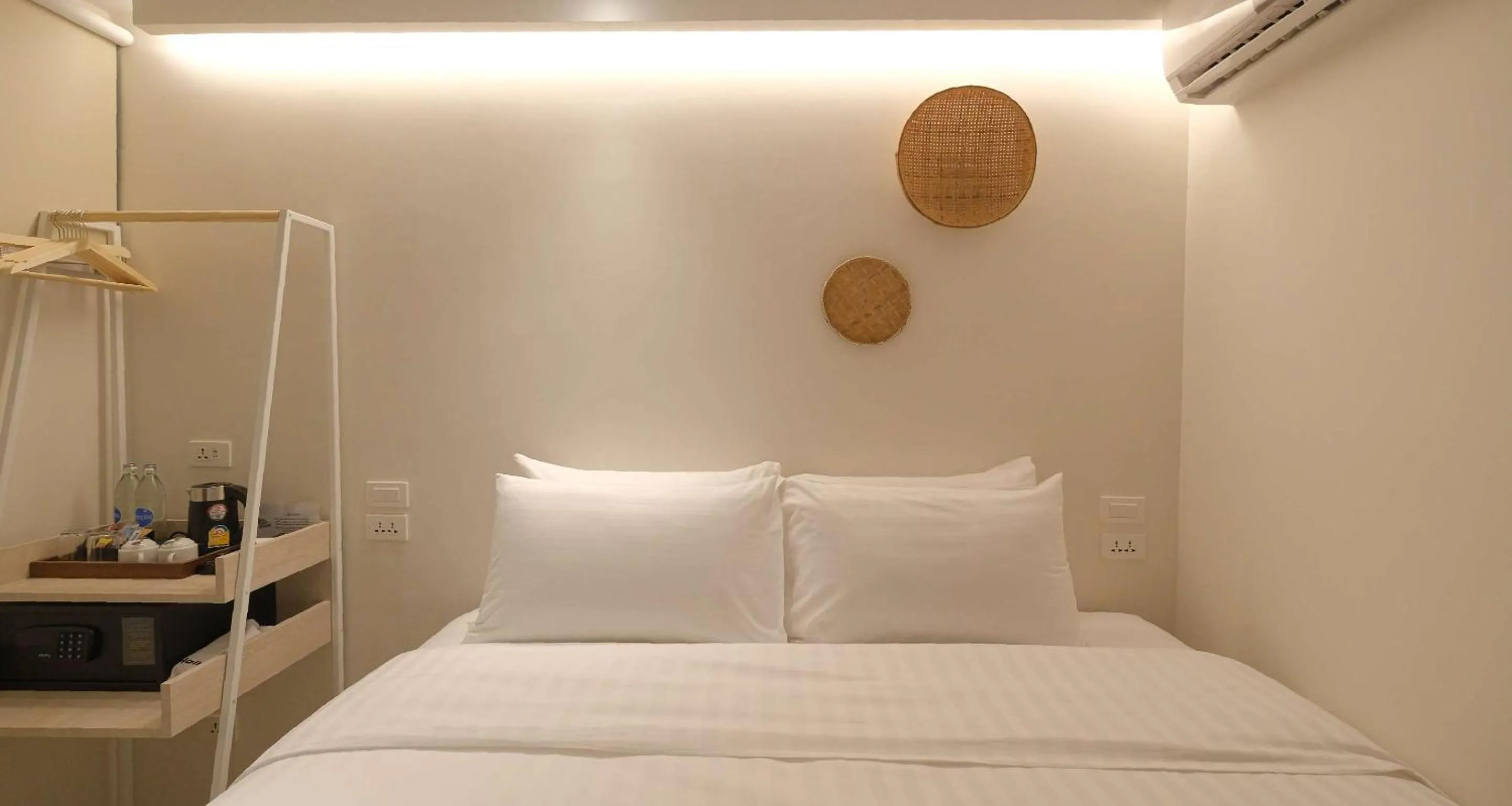 Bedroom, Bed in SimpleStay Chatuchak, SureStay Collection by Best Western