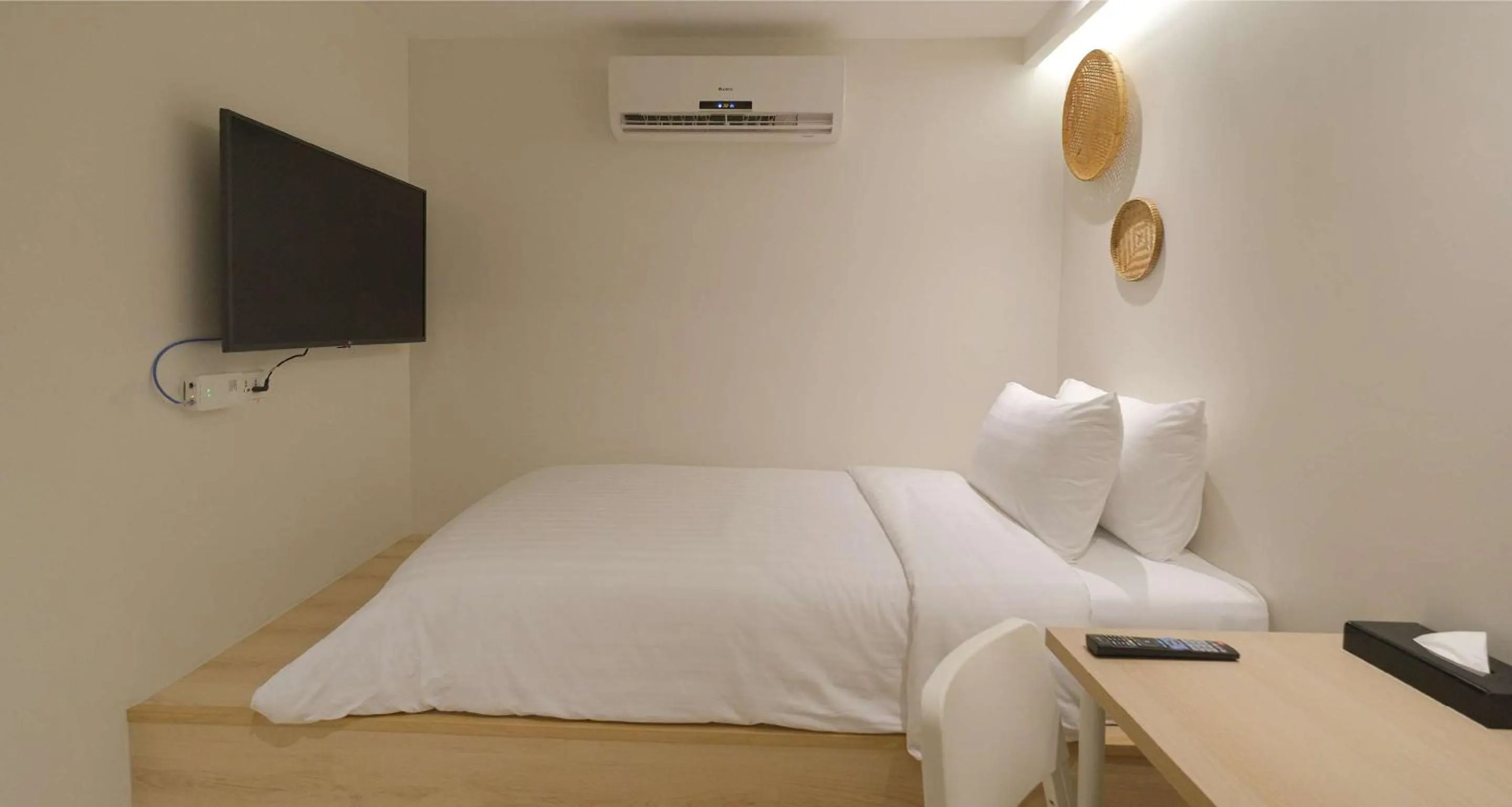 Bedroom, Bed in SimpleStay Chatuchak, SureStay Collection by Best Western