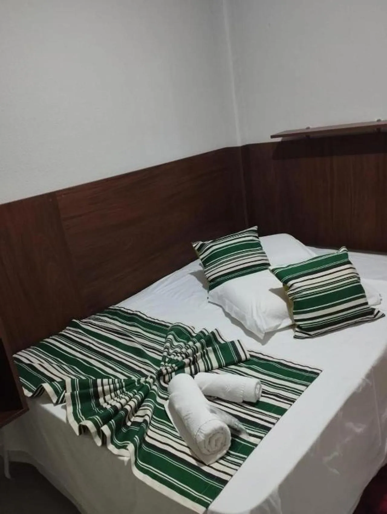 Bedroom, Bed in Turis Hotel & Choperia