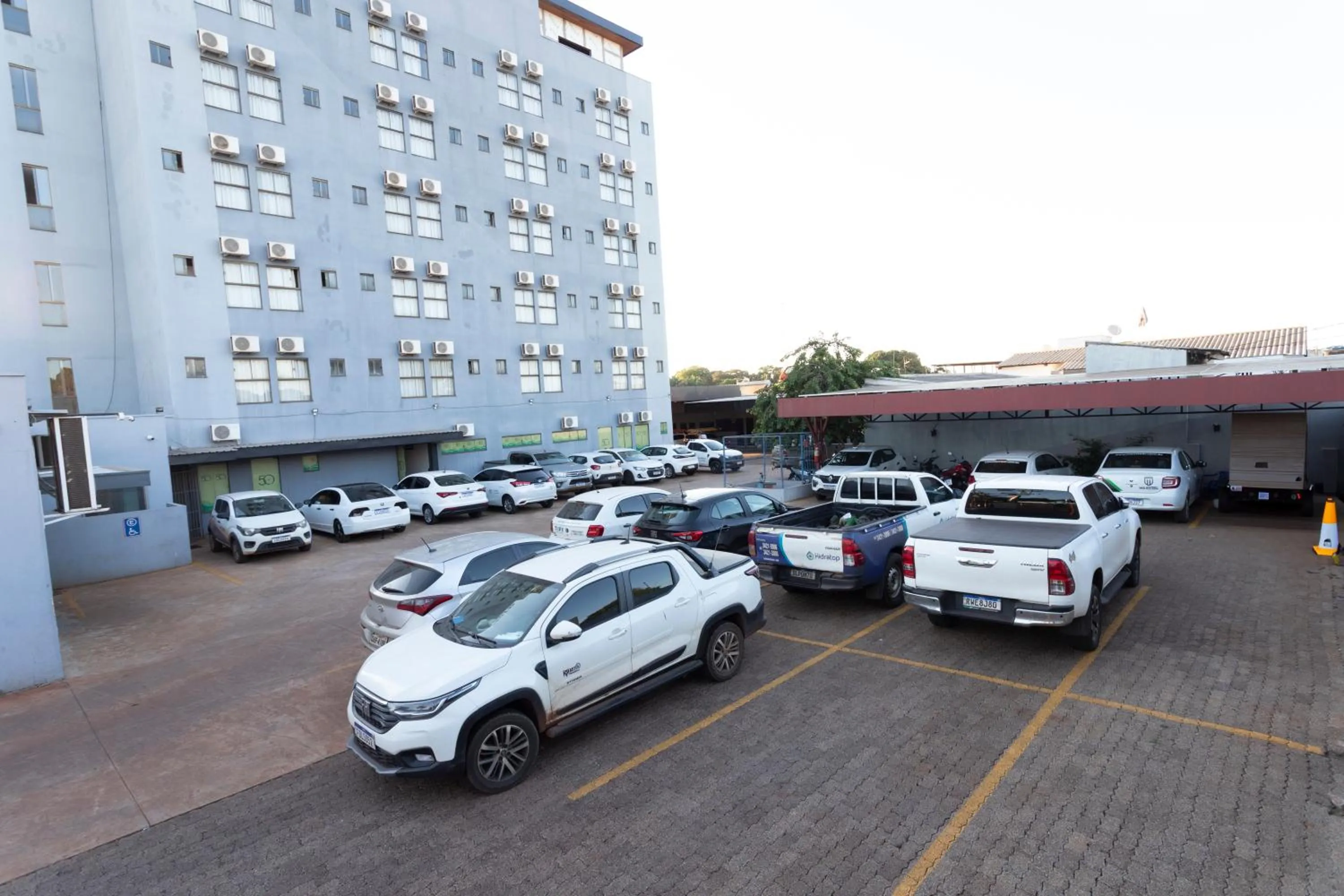 Property building in Turis Hotel & Choperia