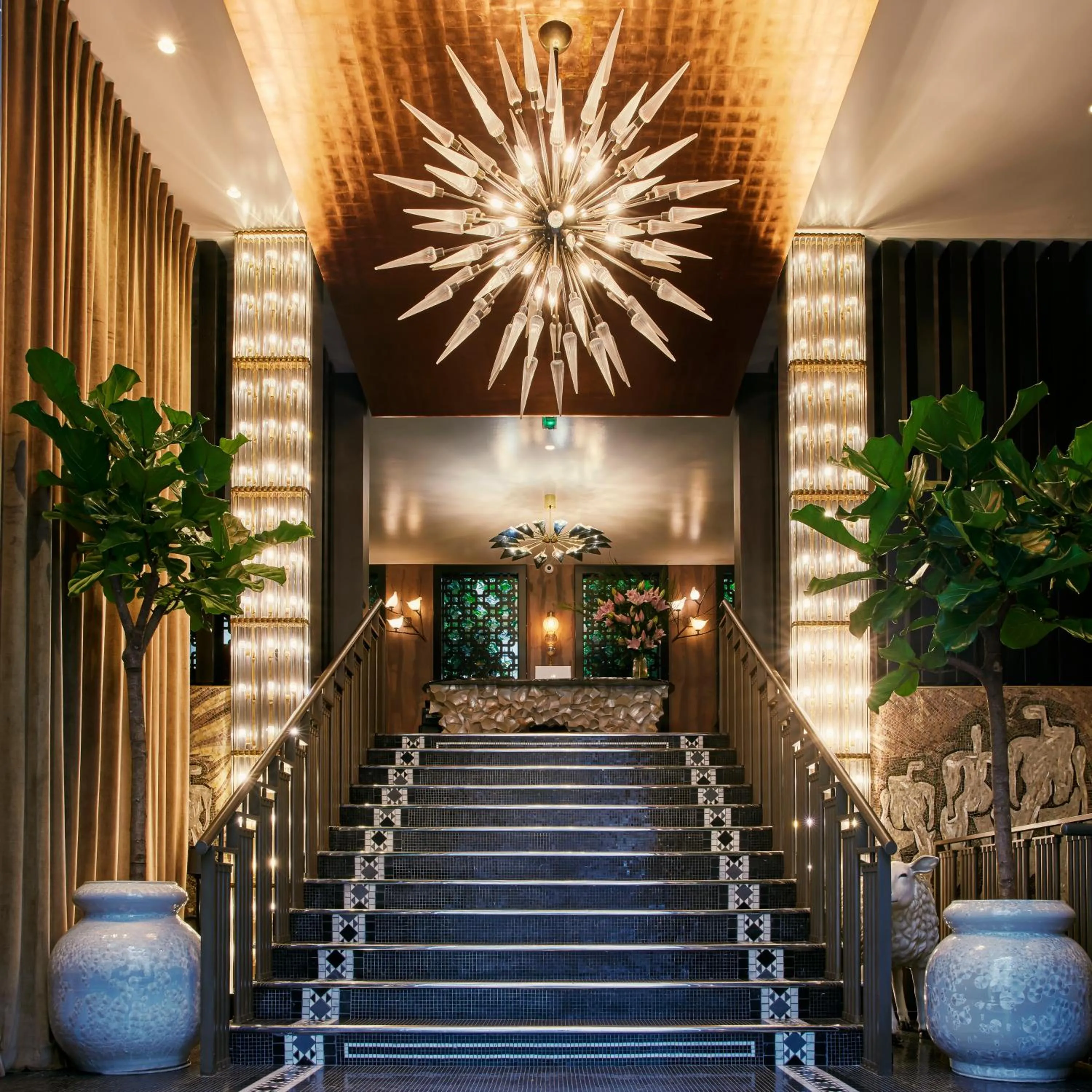 Facade/entrance in Juliana Hotel Paris