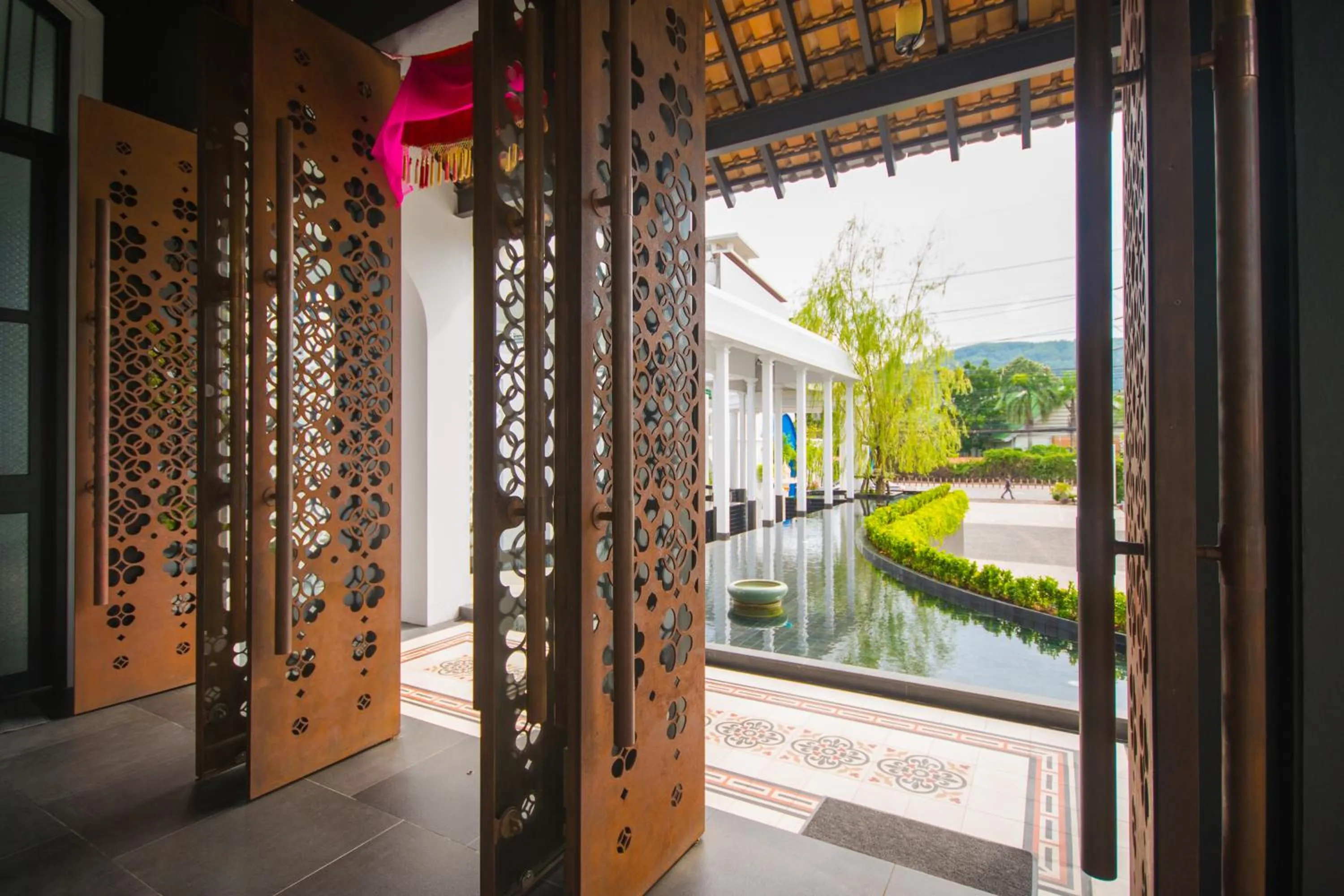 Decorative detail in Little Nyonya Hotel