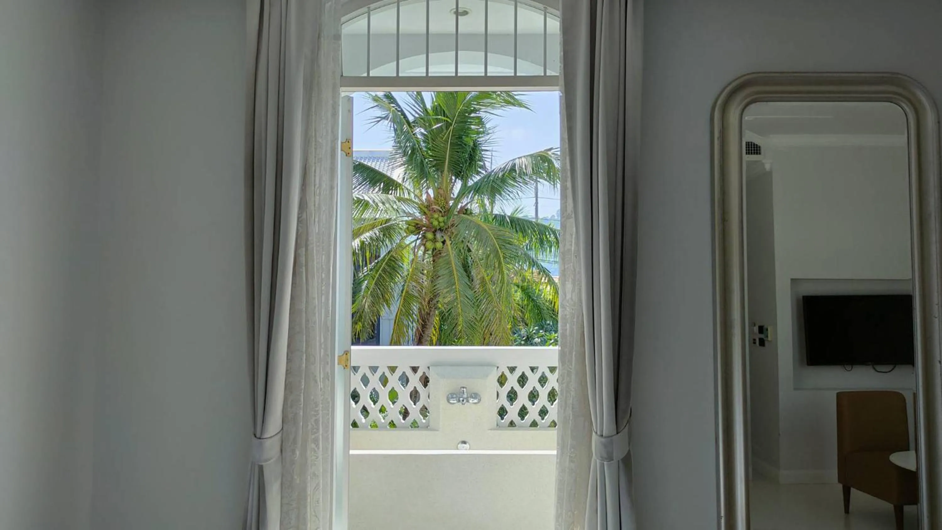 Bath in Little Nyonya Hotel