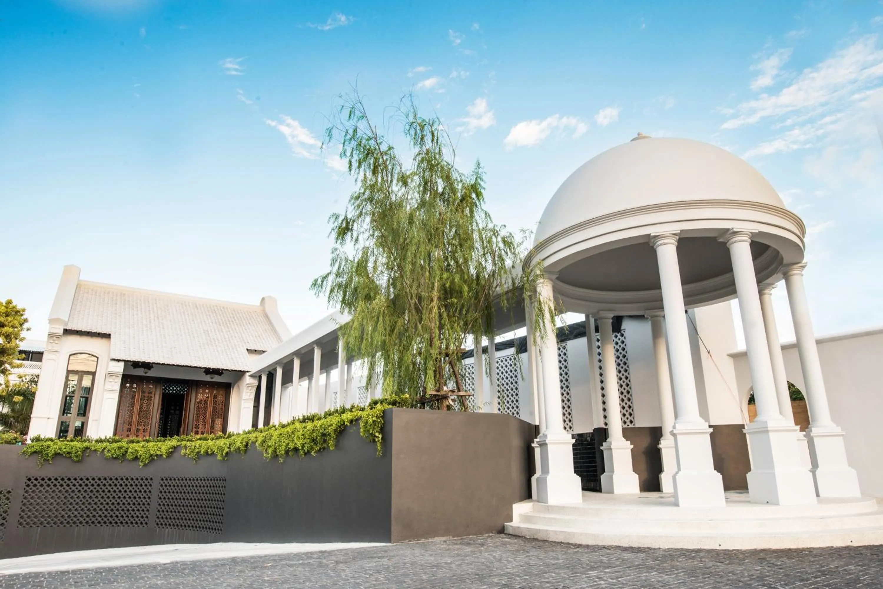 Facade/entrance in Little Nyonya Hotel