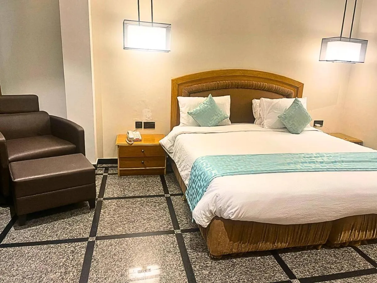 Bed in D R Utthama Nellore - AM Hotel Kollection