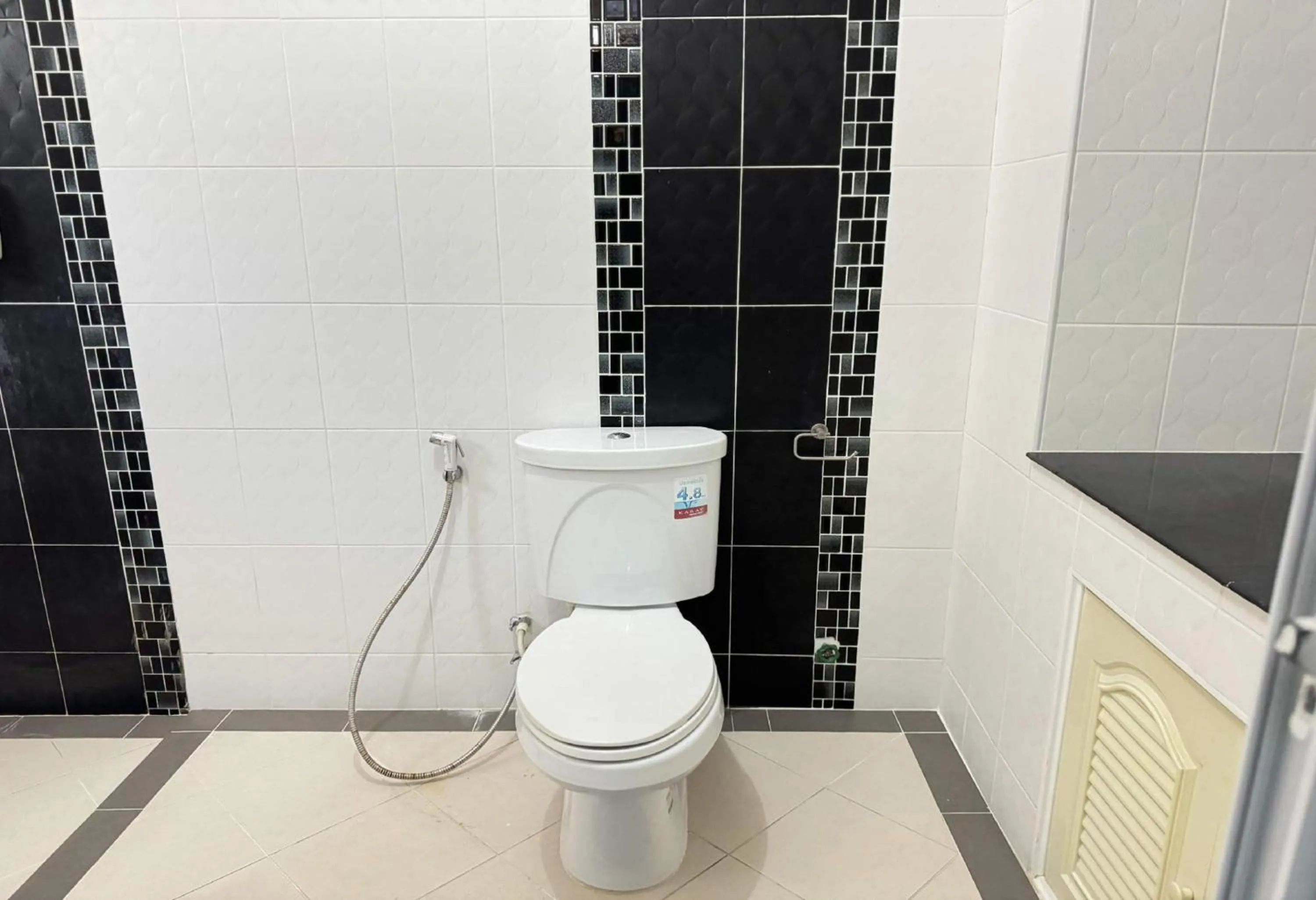 Bathroom in Collection O Bupamontra Chiangmai