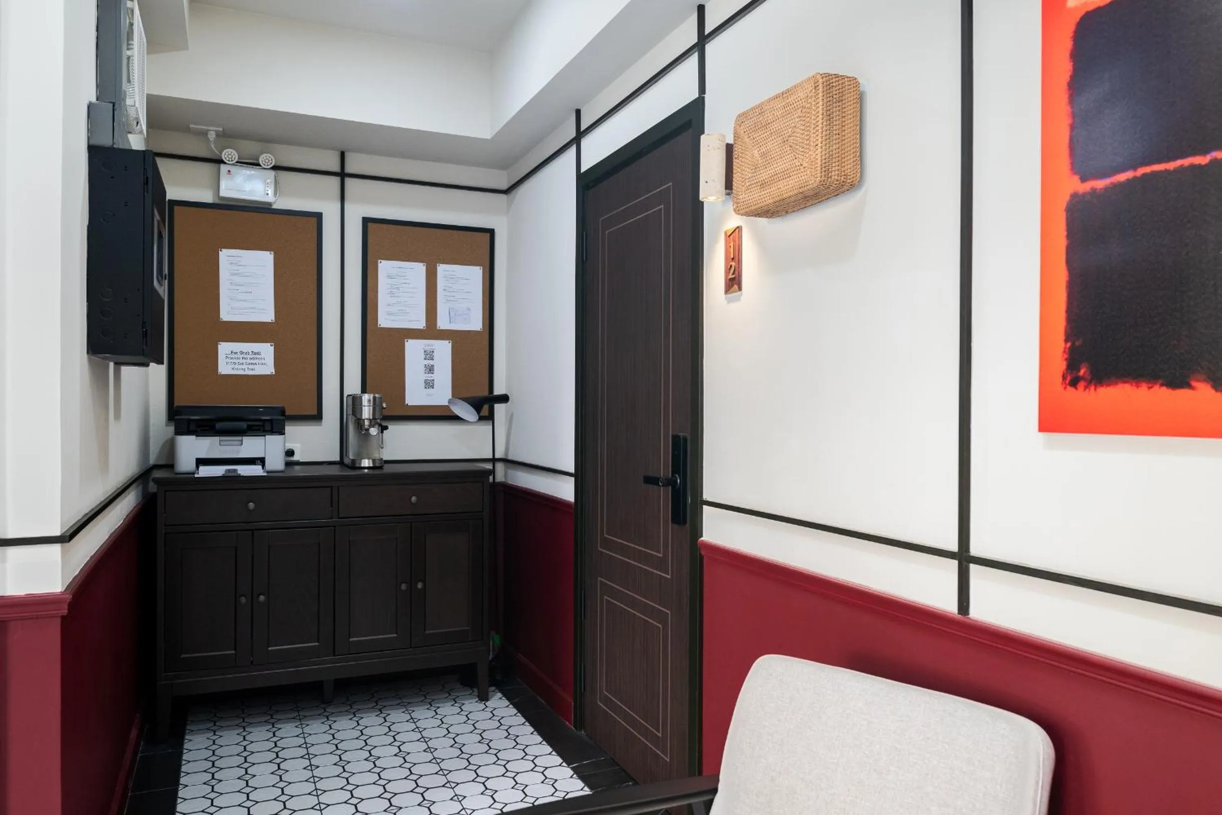 On-site shops in Boutique hotel Axis Bangkok