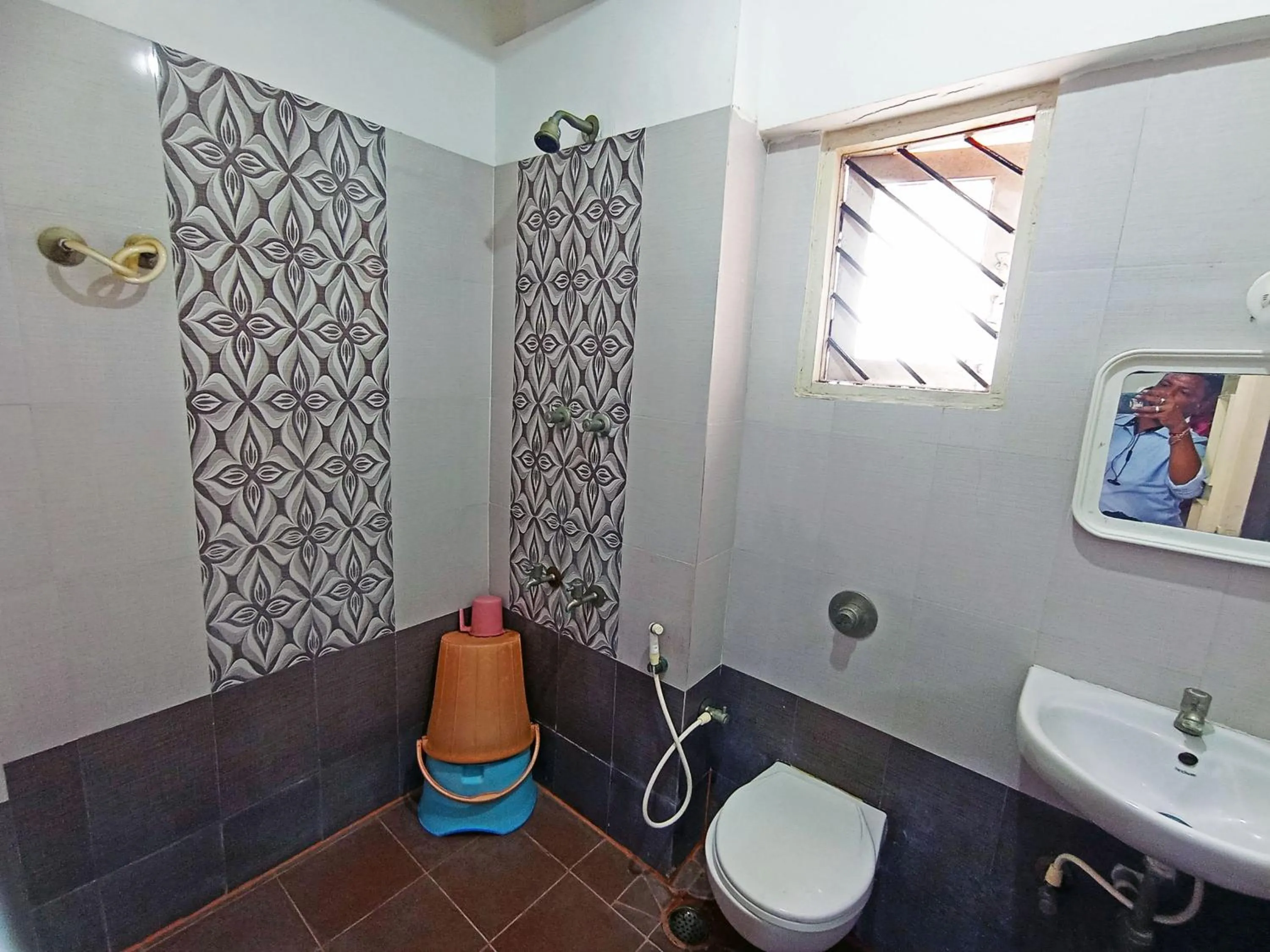 Bathroom in Hotel Chetana