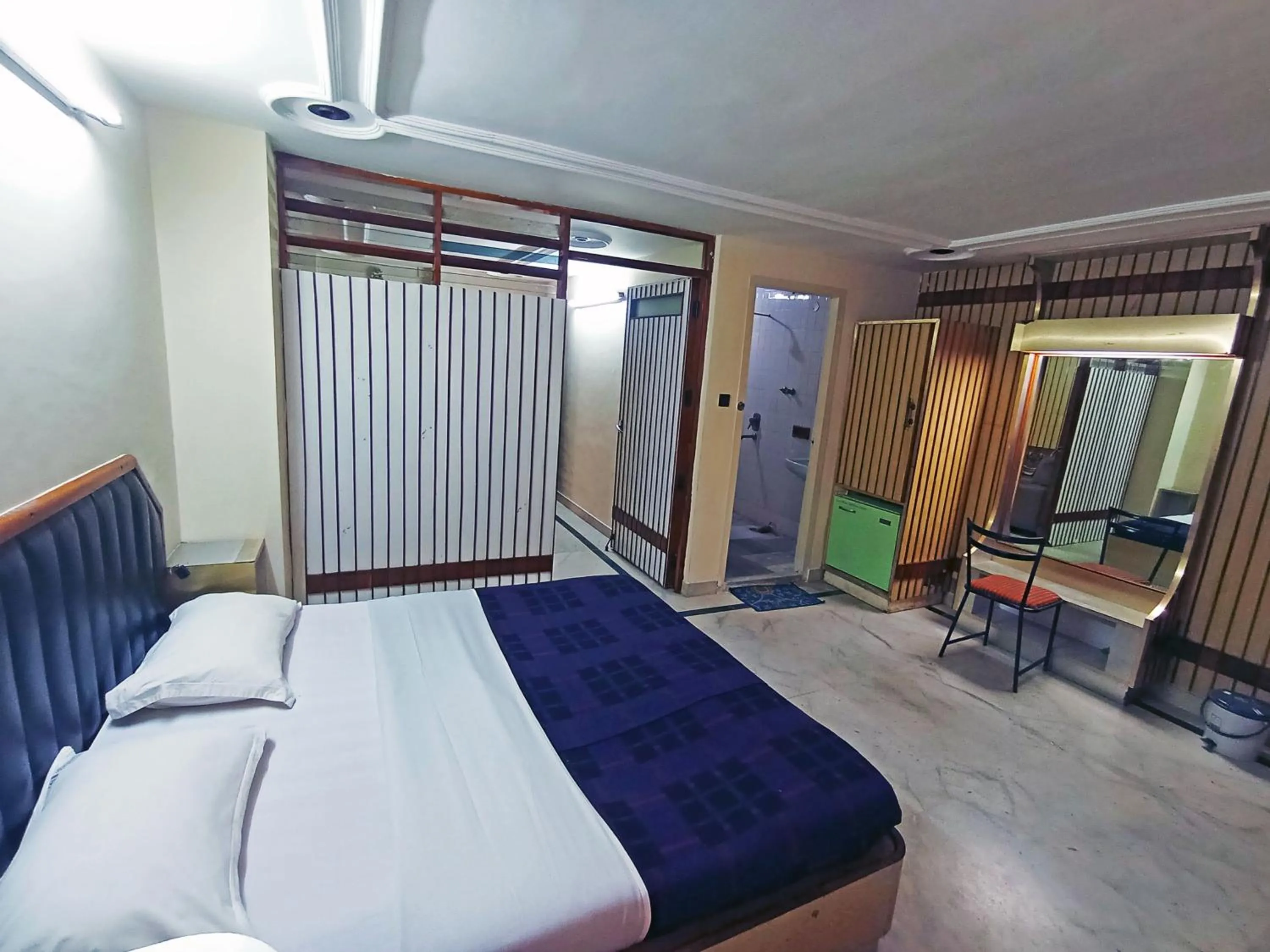 Bedroom in Hotel Chetana