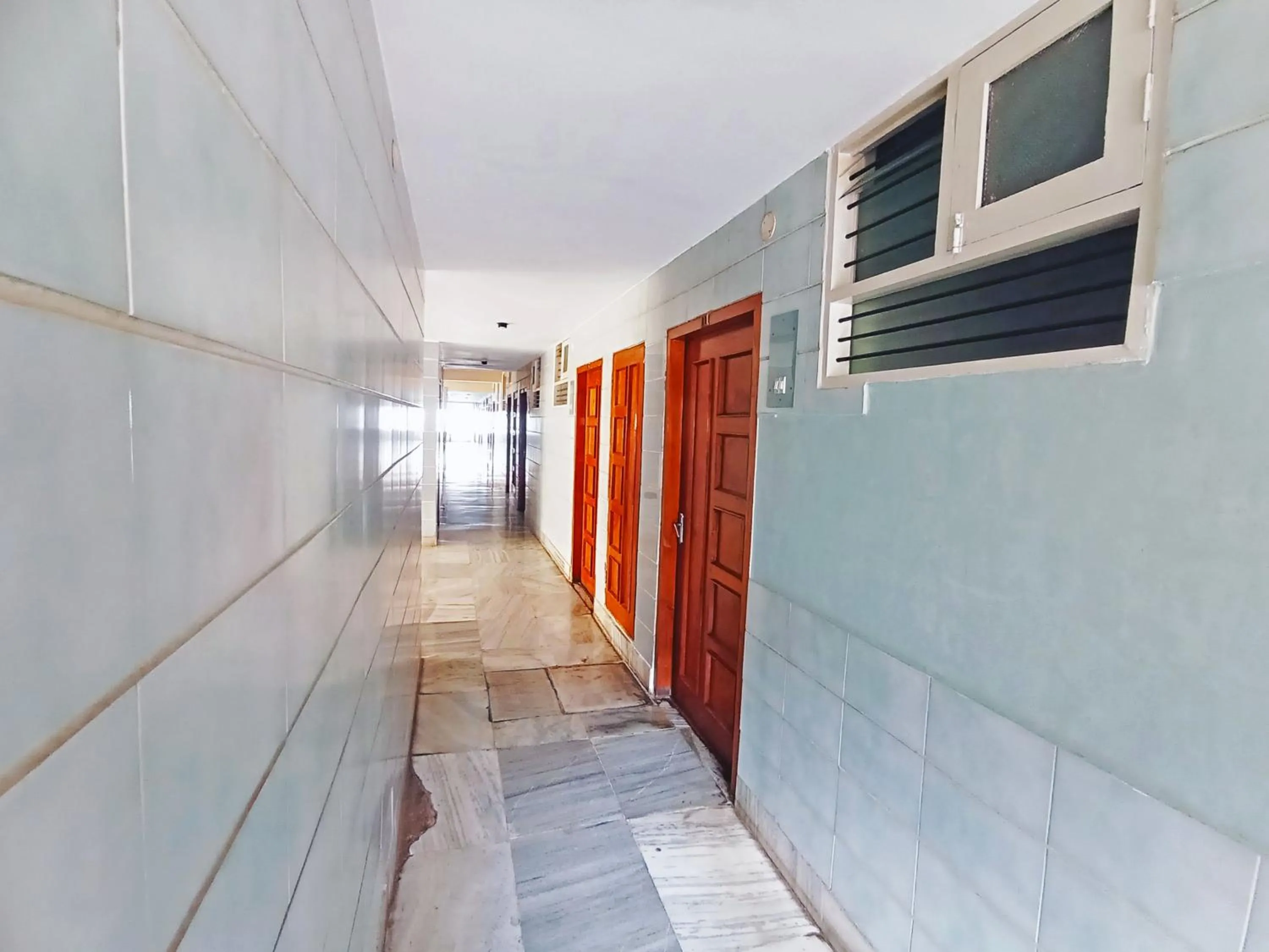 Area and facilities in Hotel Chetana