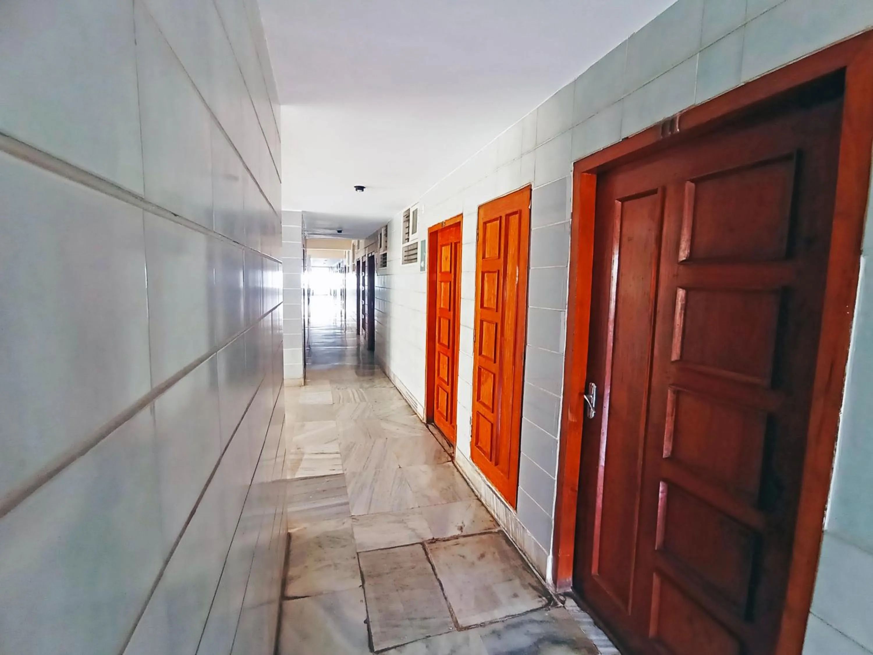 Area and facilities in Hotel Chetana
