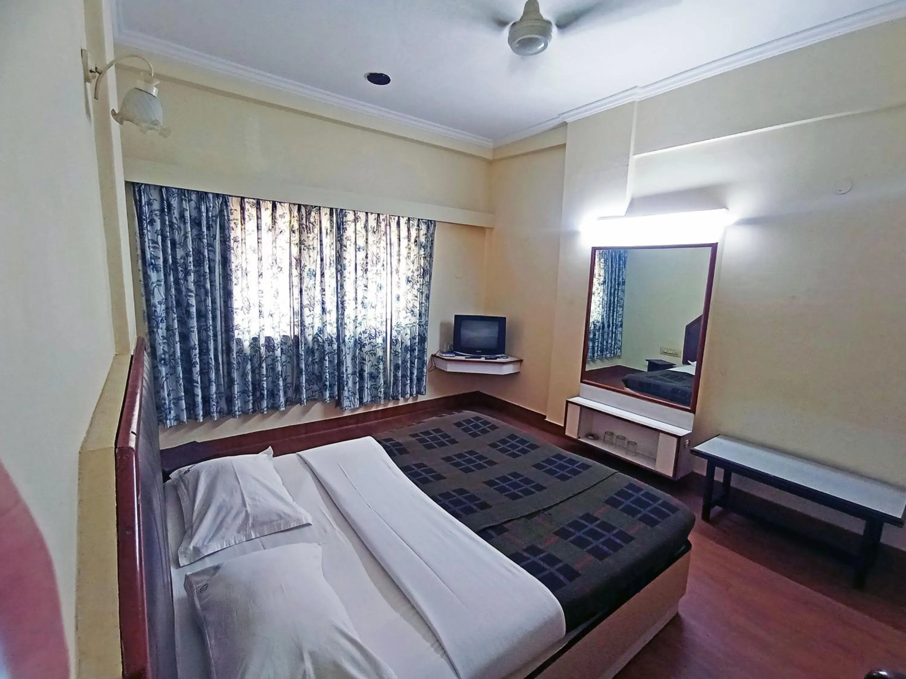 Bedroom in Hotel Chetana