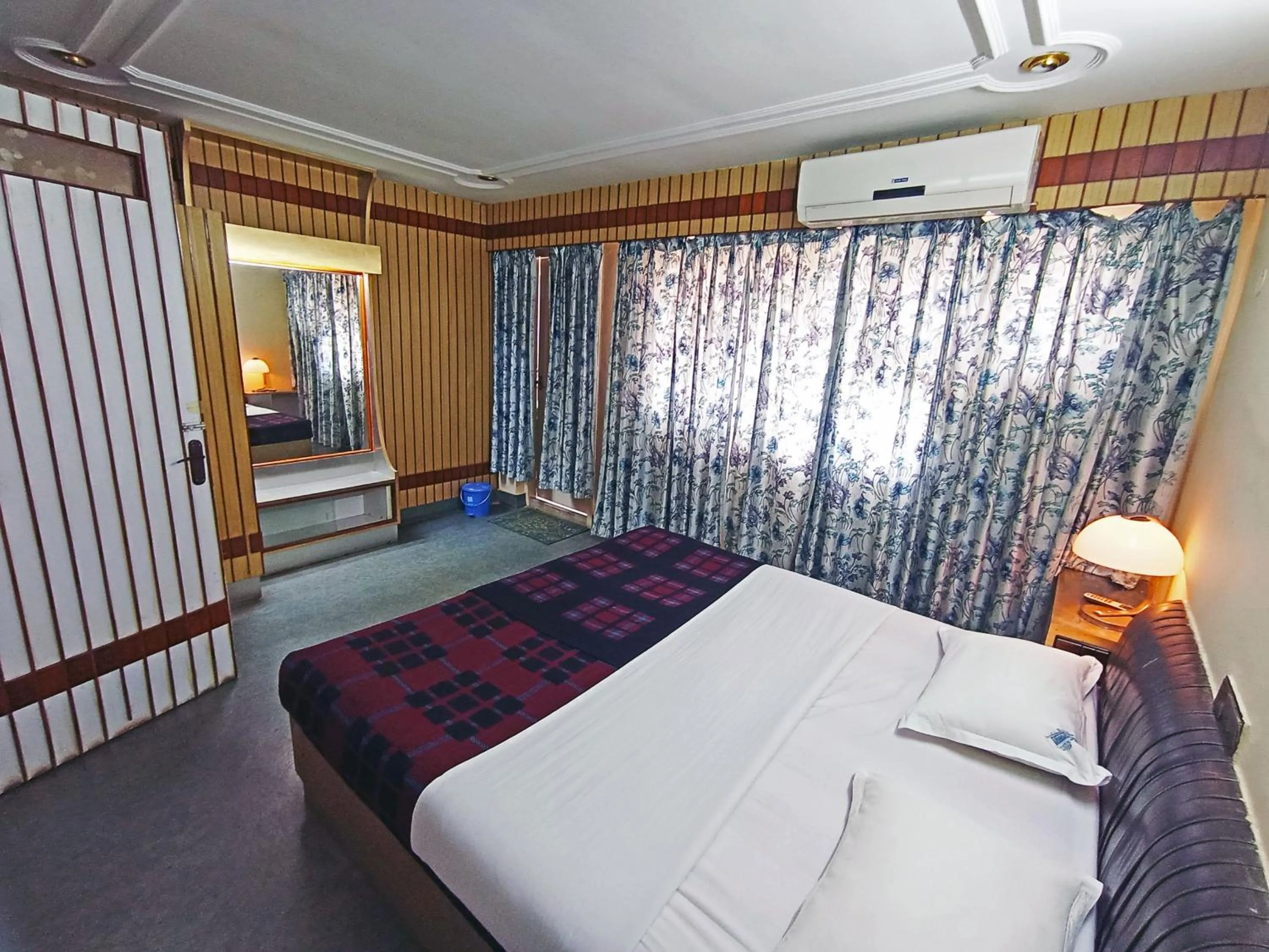 Bedroom in Hotel Chetana