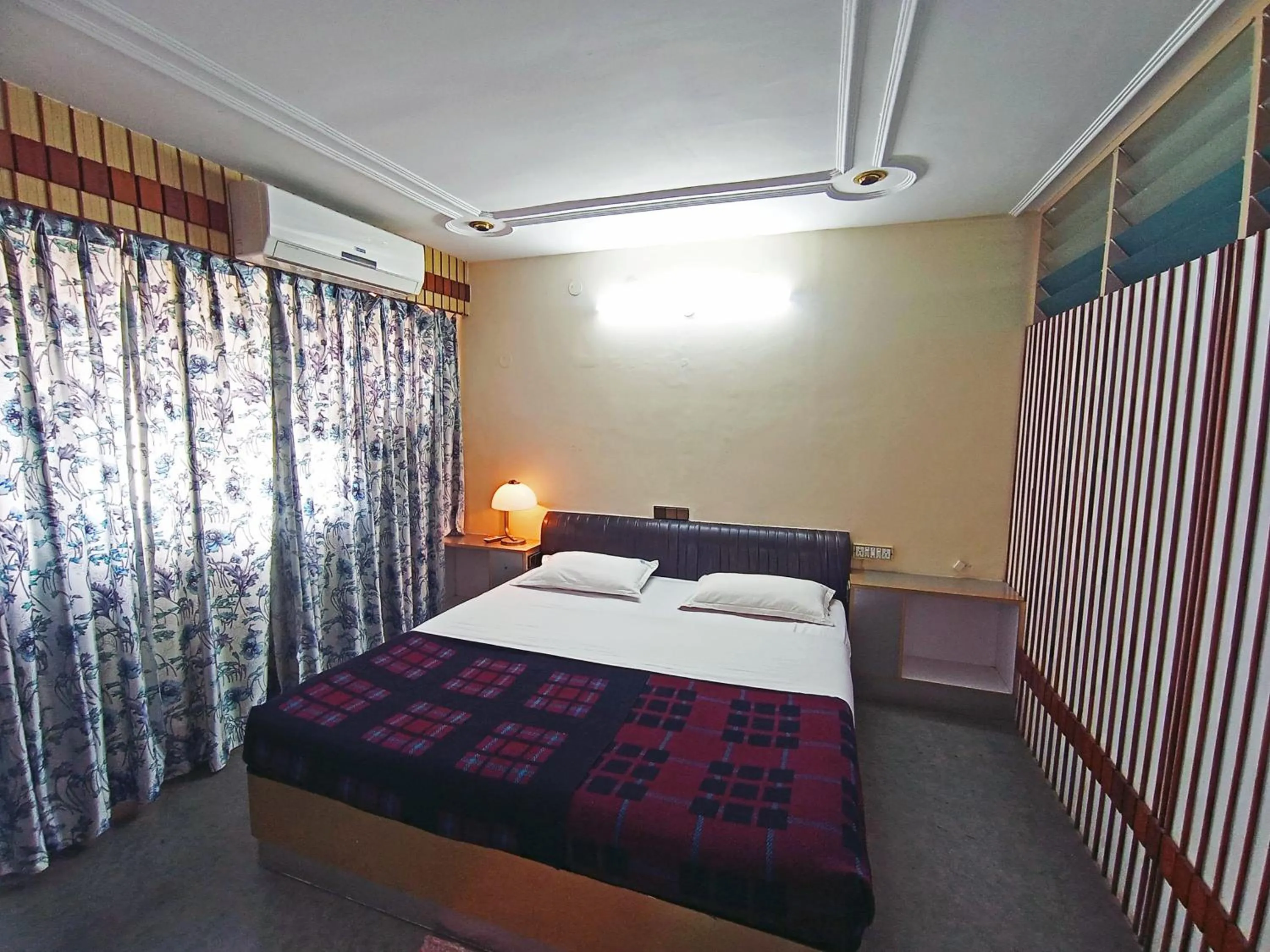 Bedroom in Hotel Chetana