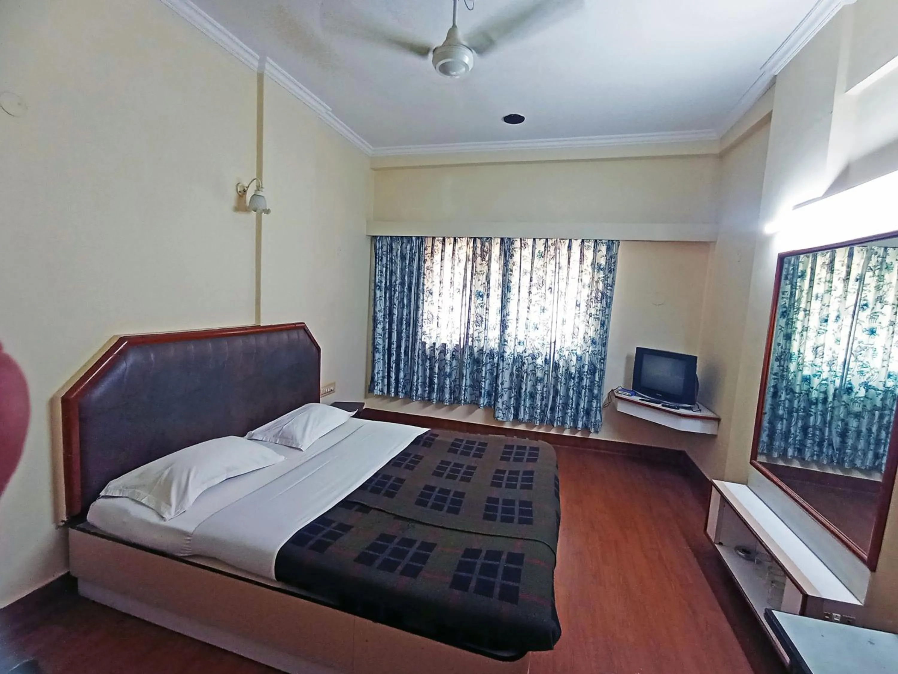 Bedroom in Hotel Chetana