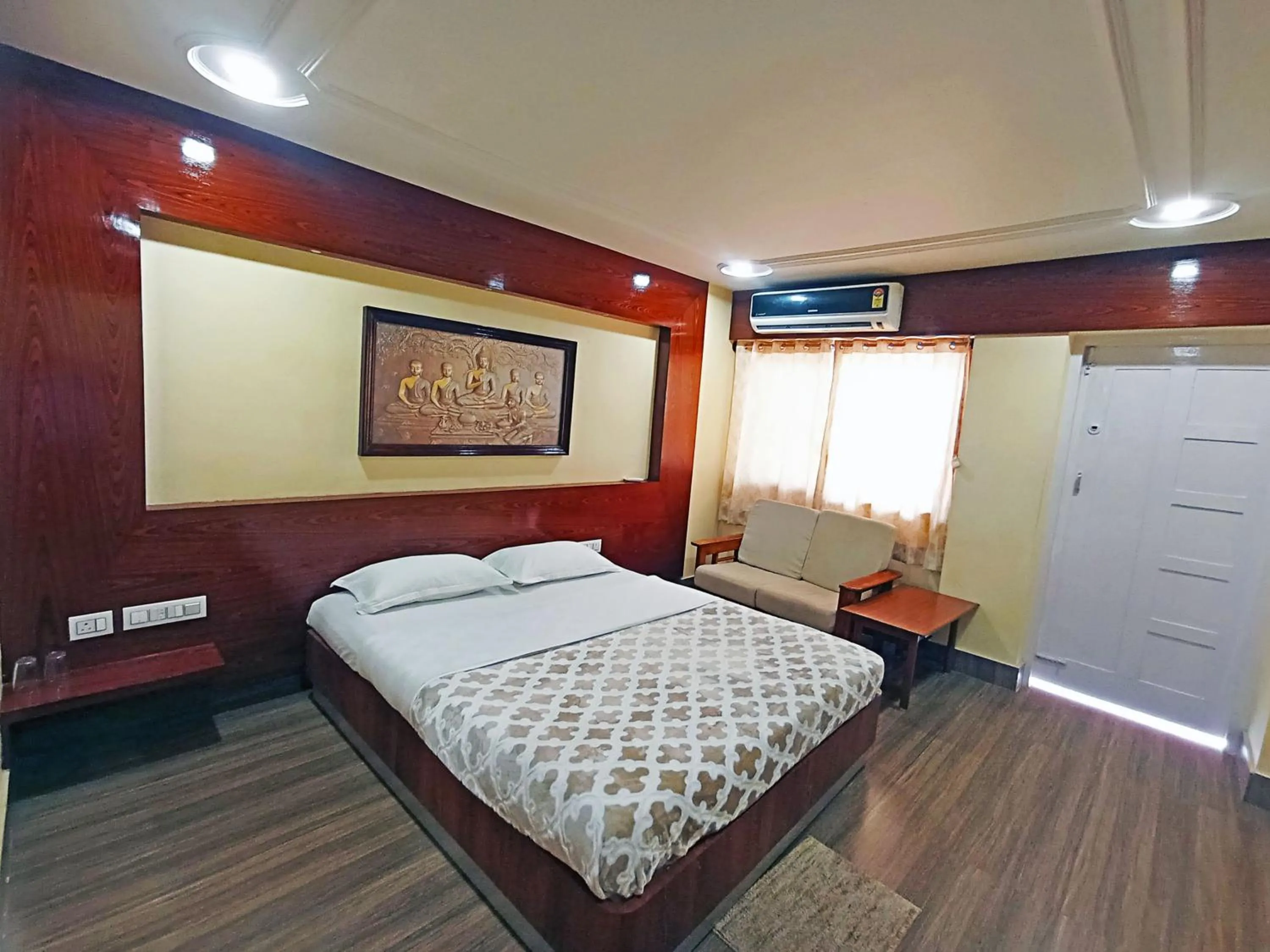Bedroom in Hotel Chetana