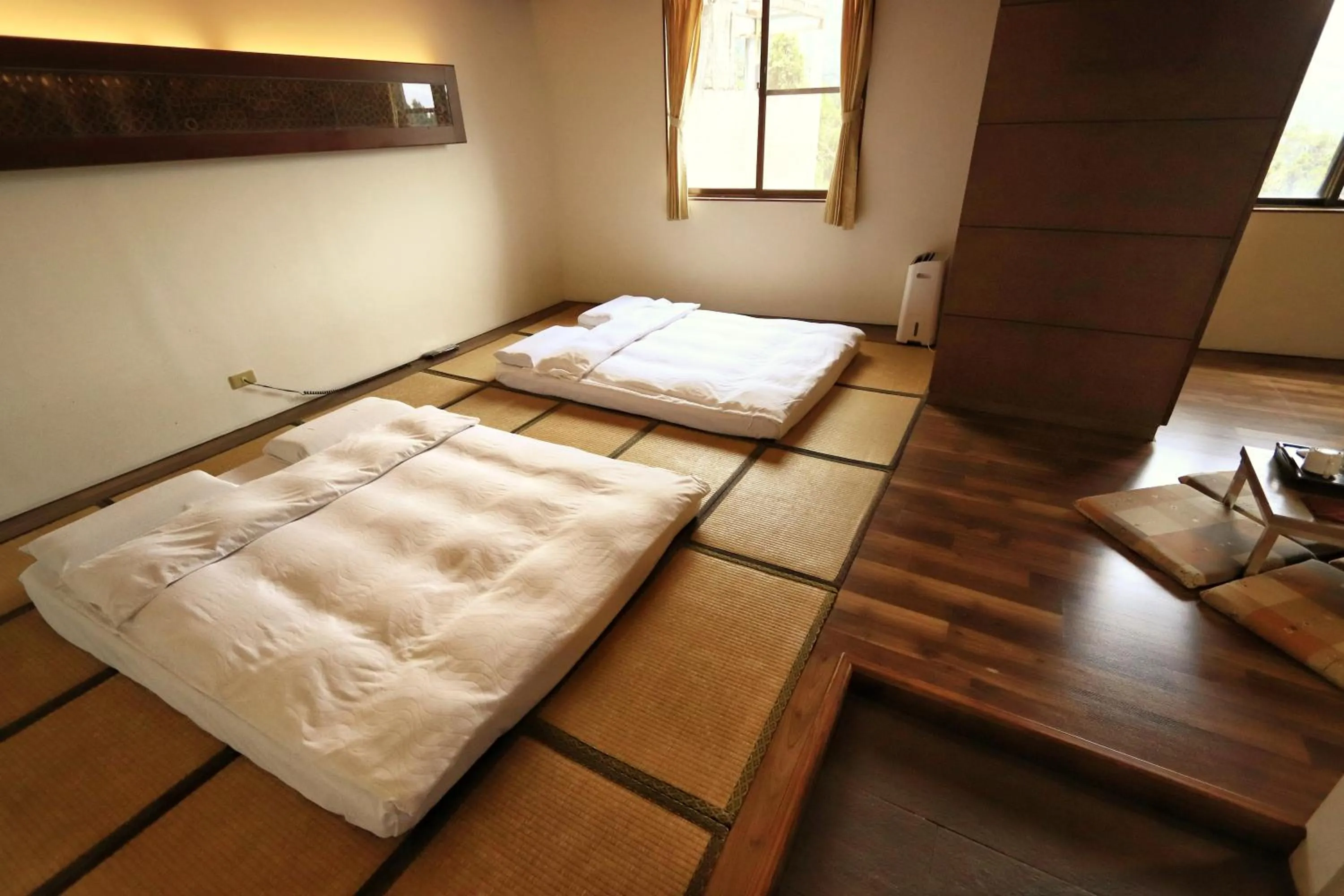 Photo of the whole room, Bed in Fenchihu Hotel