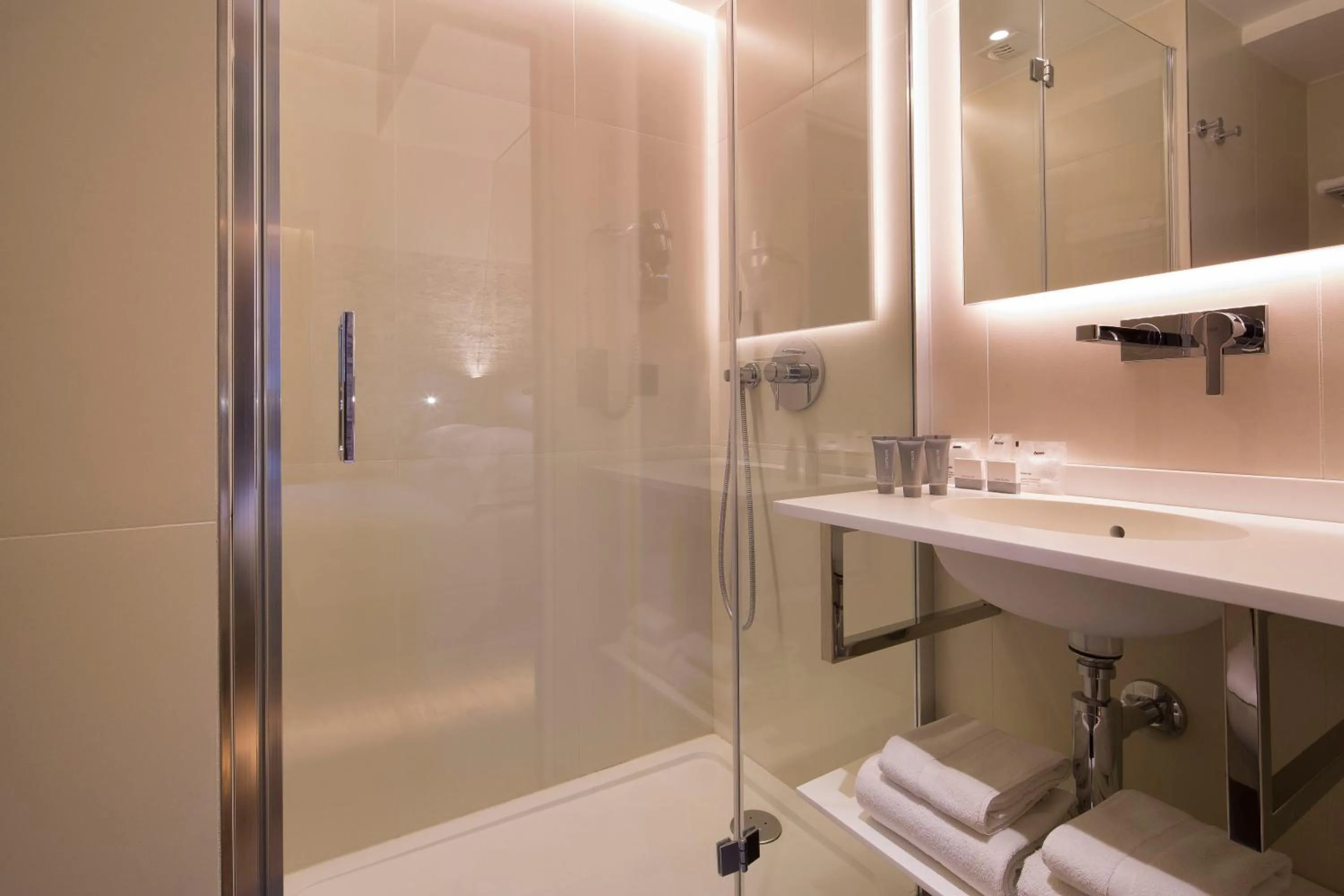 Bathroom in Cler Hotel