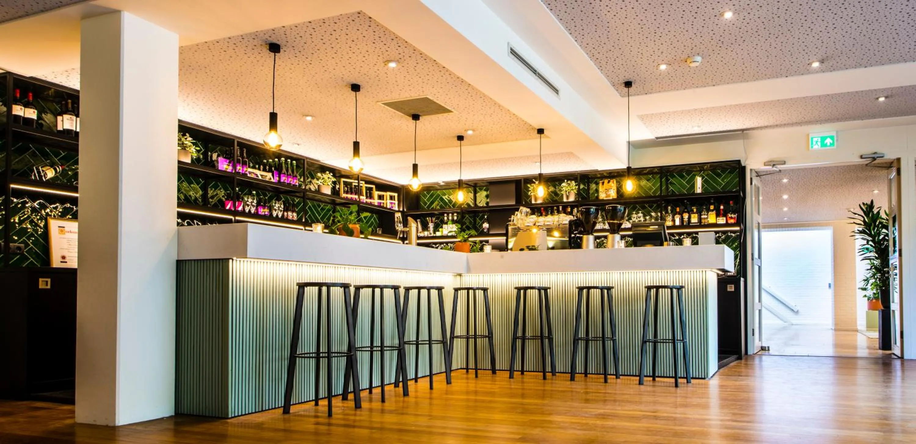 Lounge or bar in Leerhotel Het Klooster