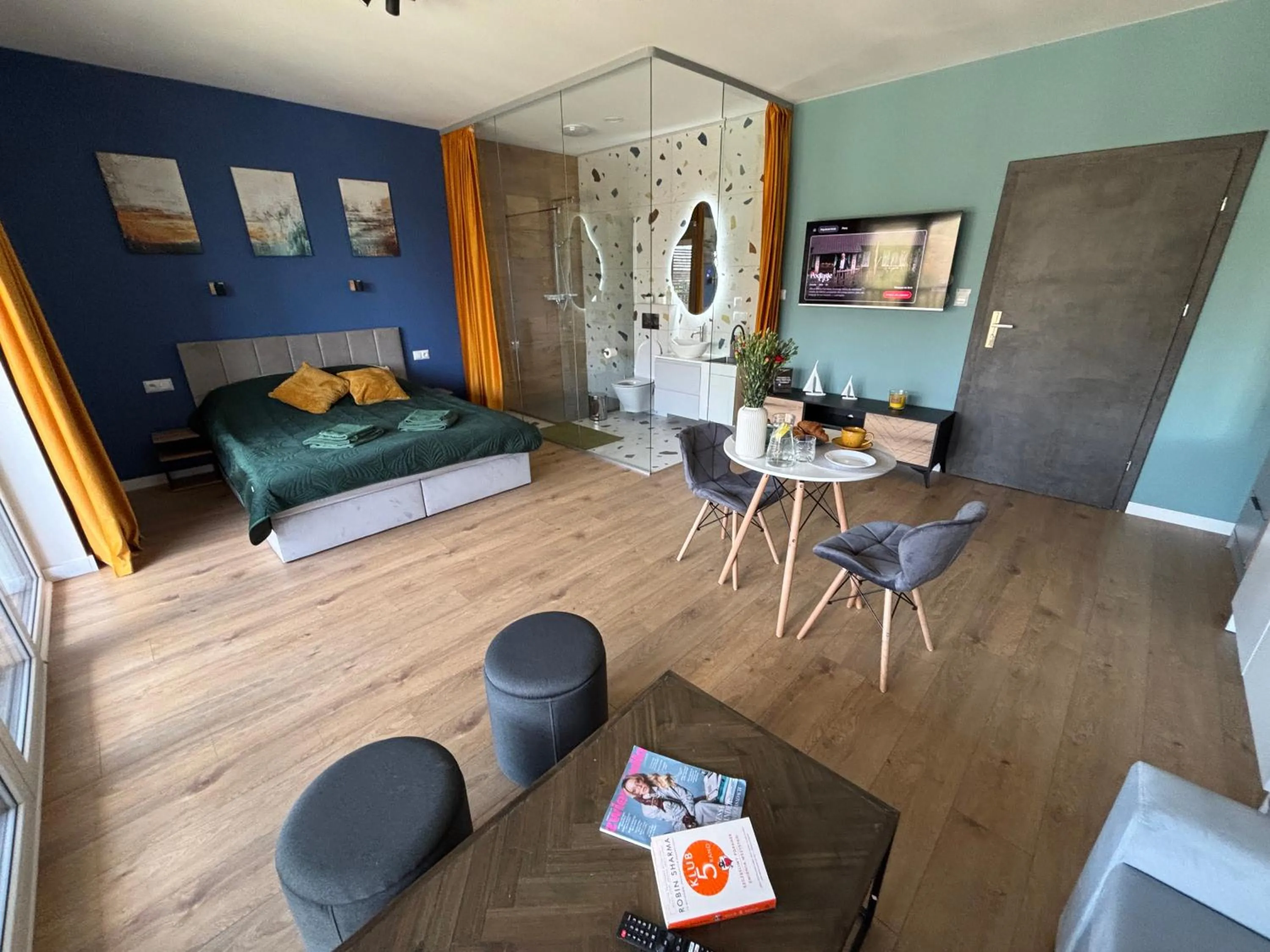 Bed in Flauta Apartamenty Augustów nad Jeziorem Białym